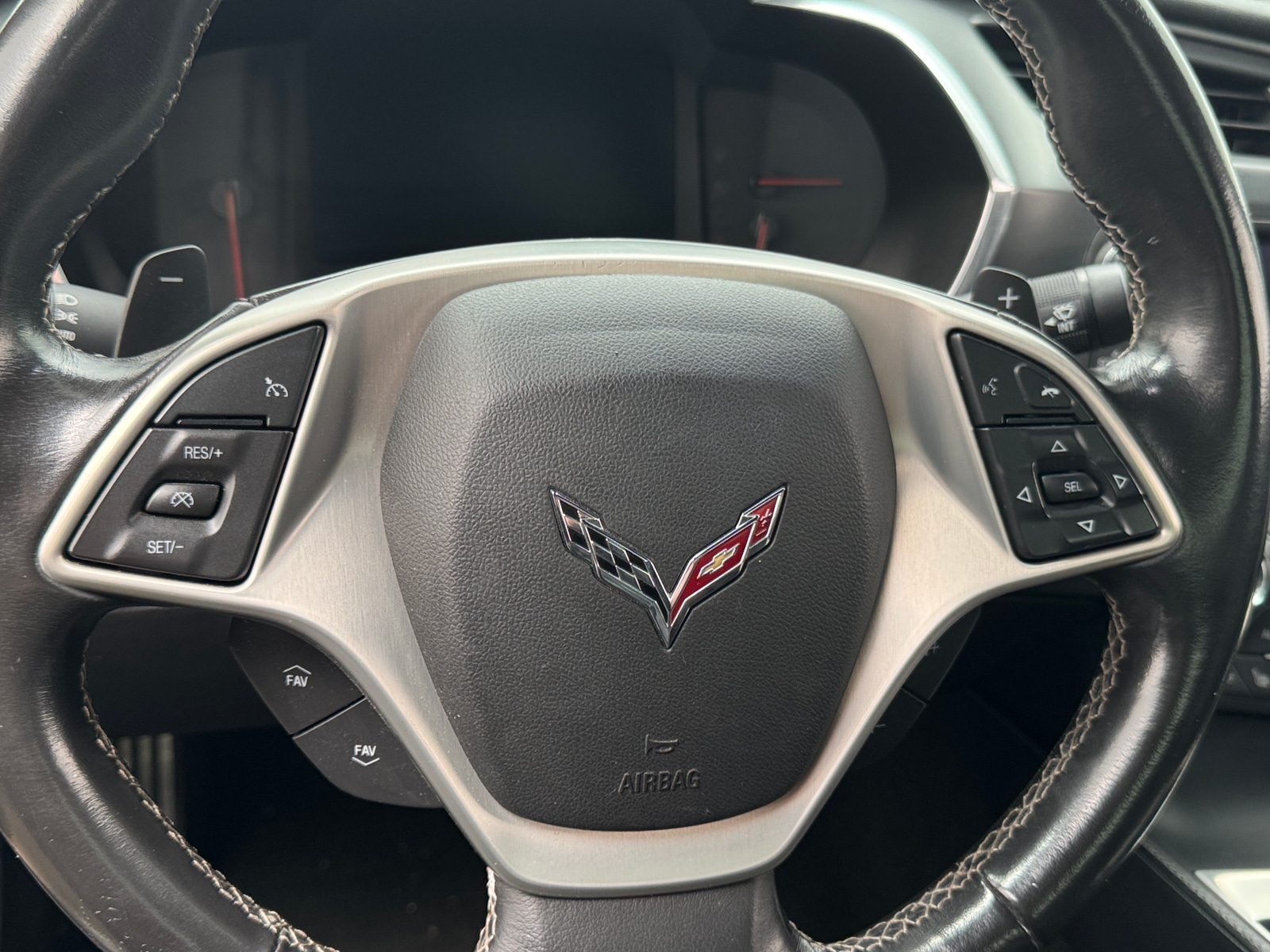 Thumbnail: 2014 Chevrolet Corvette - 3