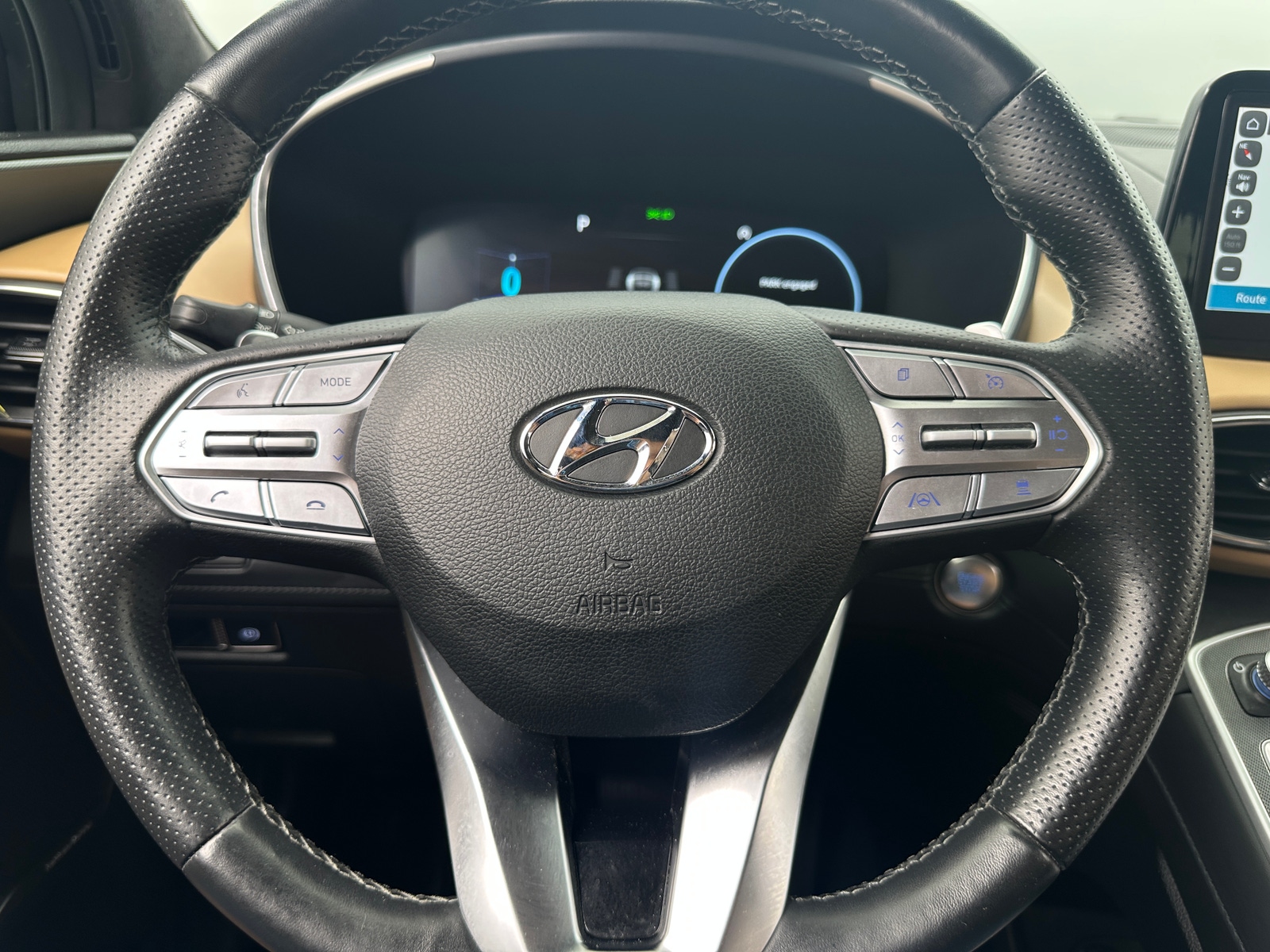 Thumbnail: 2023 Hyundai Santa Fe - 4