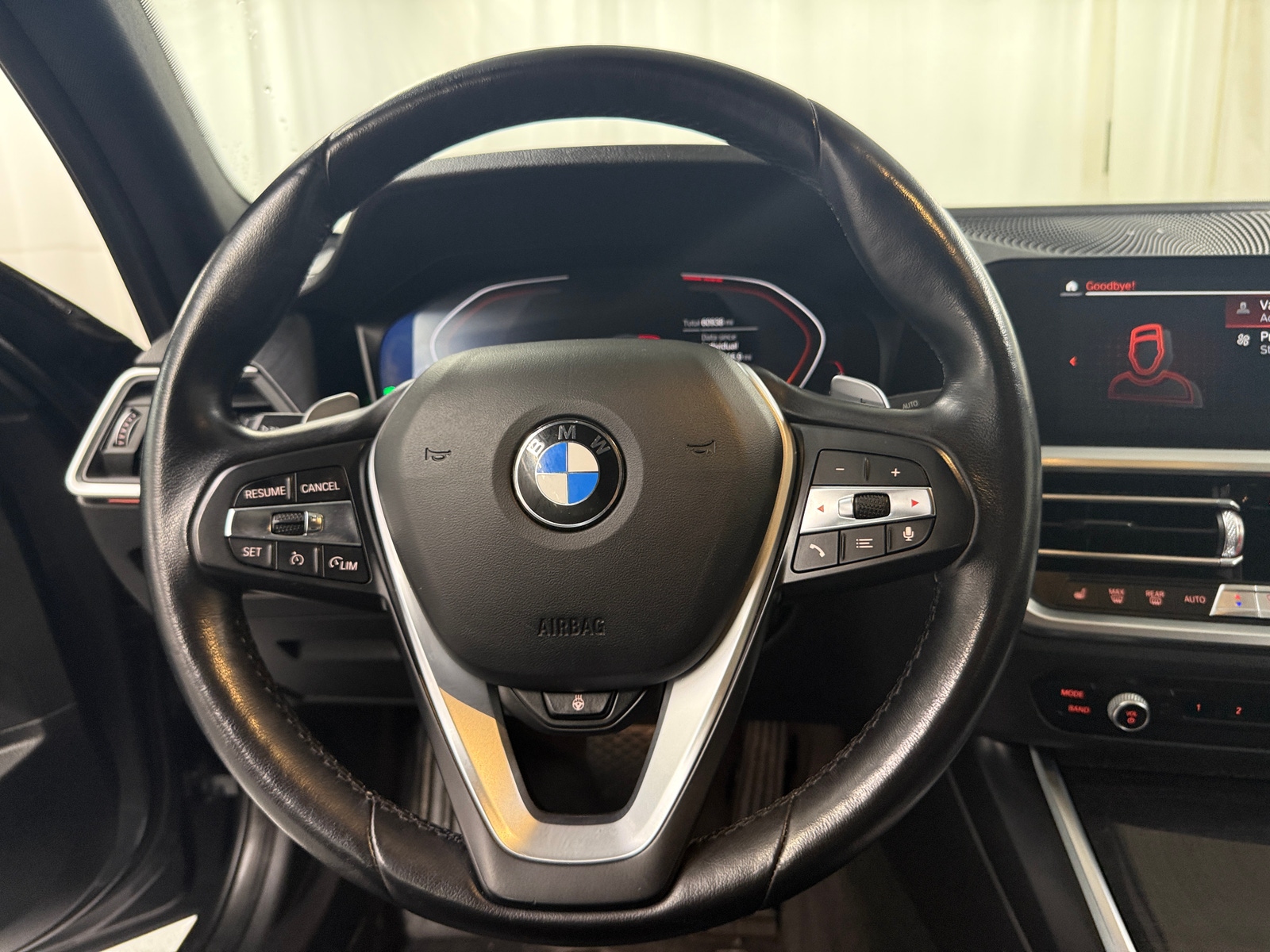 Thumbnail: 2021 BMW 3 Series - 4