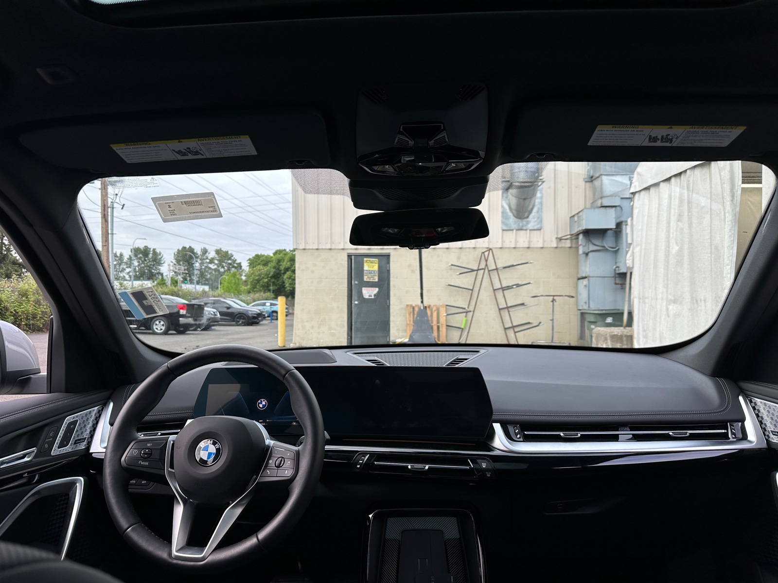 Thumbnail: 2025 BMW X1 - 2