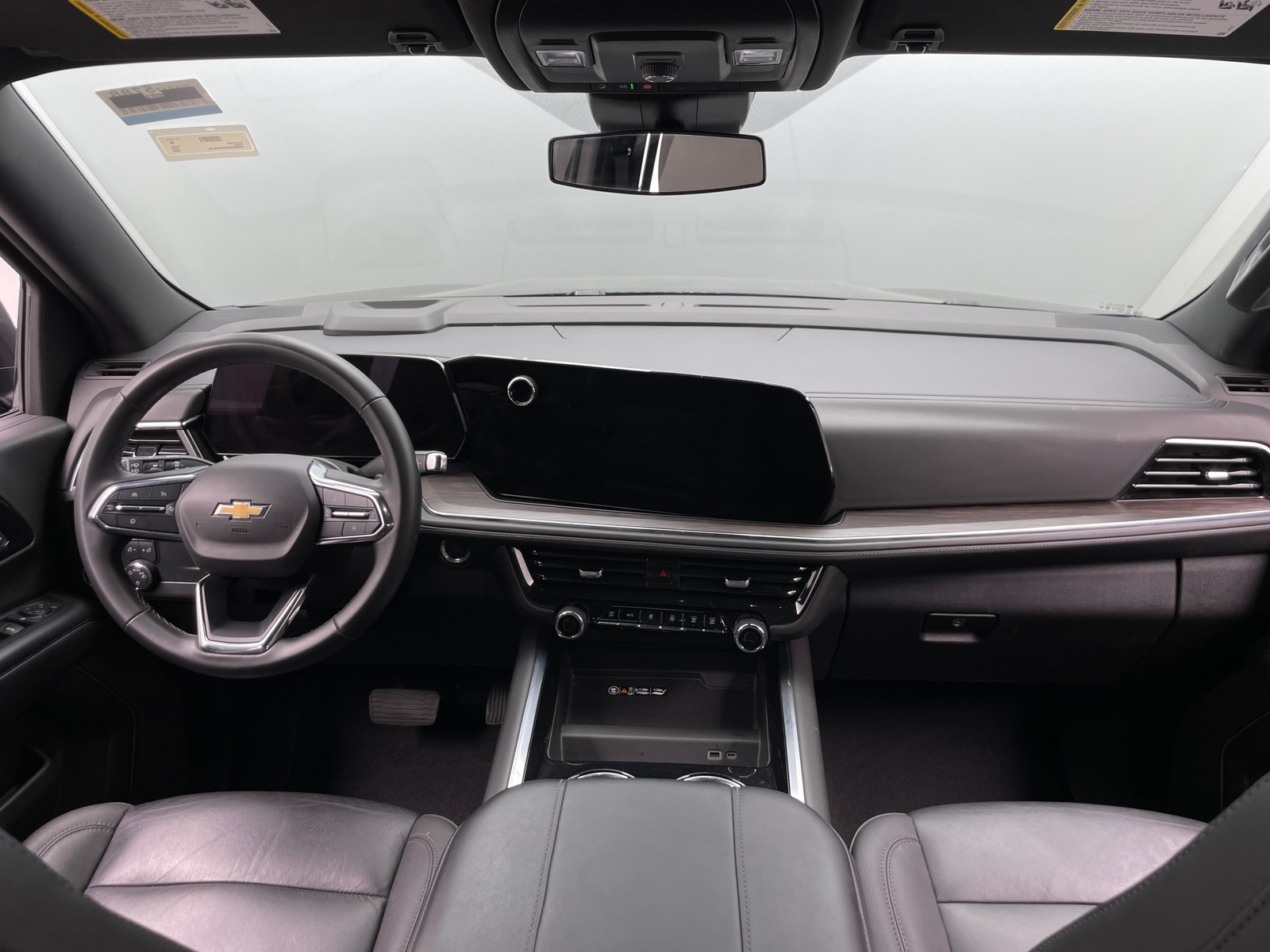 Thumbnail: 2025 Chevrolet Tahoe - 2