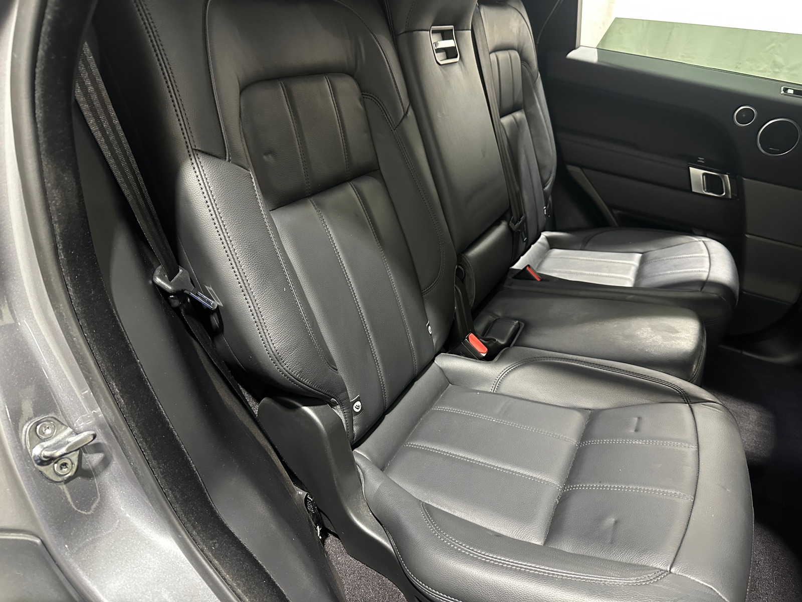 Thumbnail: 2020 Land Rover Range Rover Sport - 5
