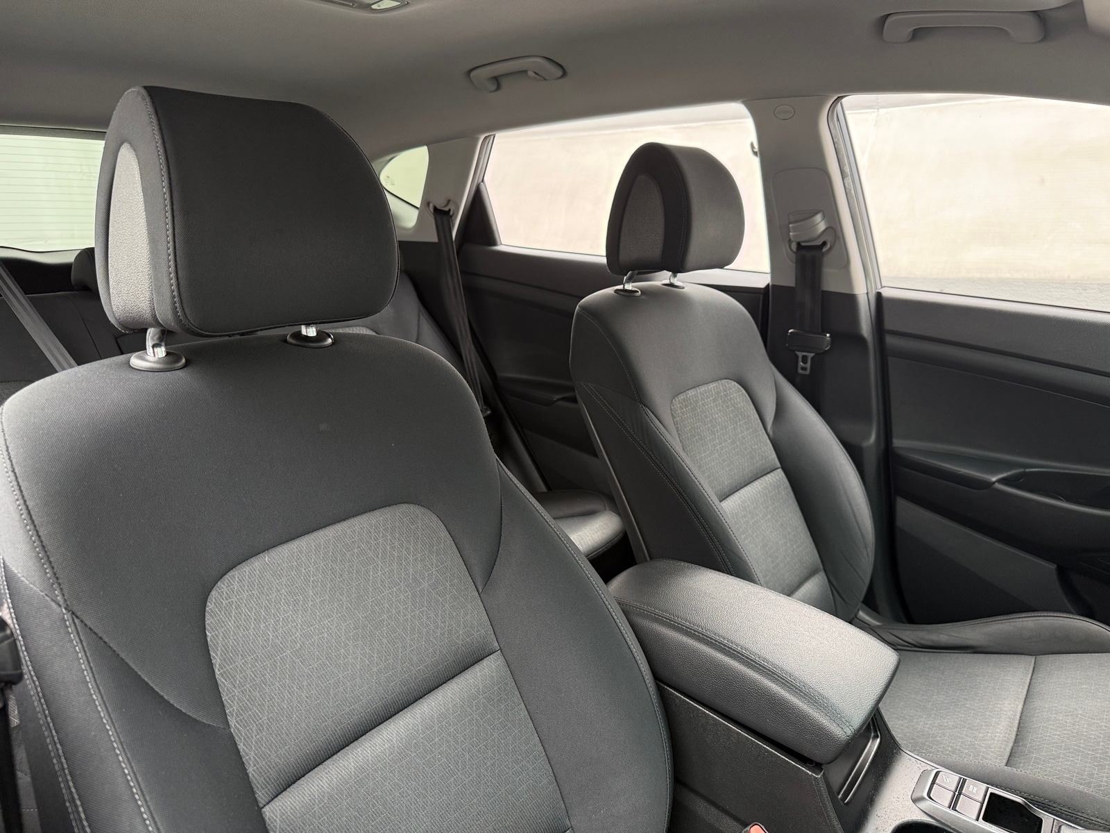 Thumbnail: 2016 Hyundai Tucson - 2