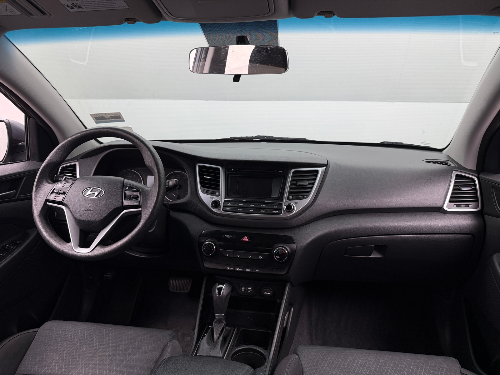Thumbnail: 2016 Hyundai Tucson - 3