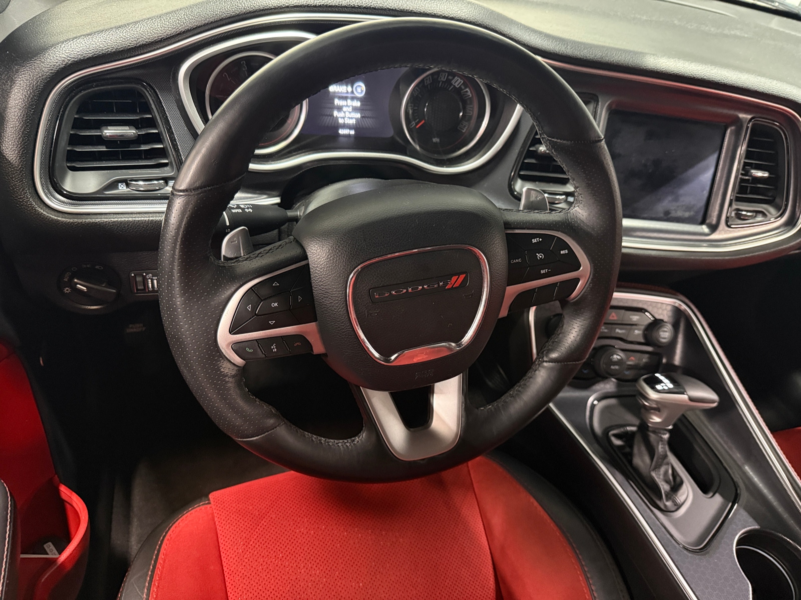 Thumbnail: 2018 Dodge Challenger - 3