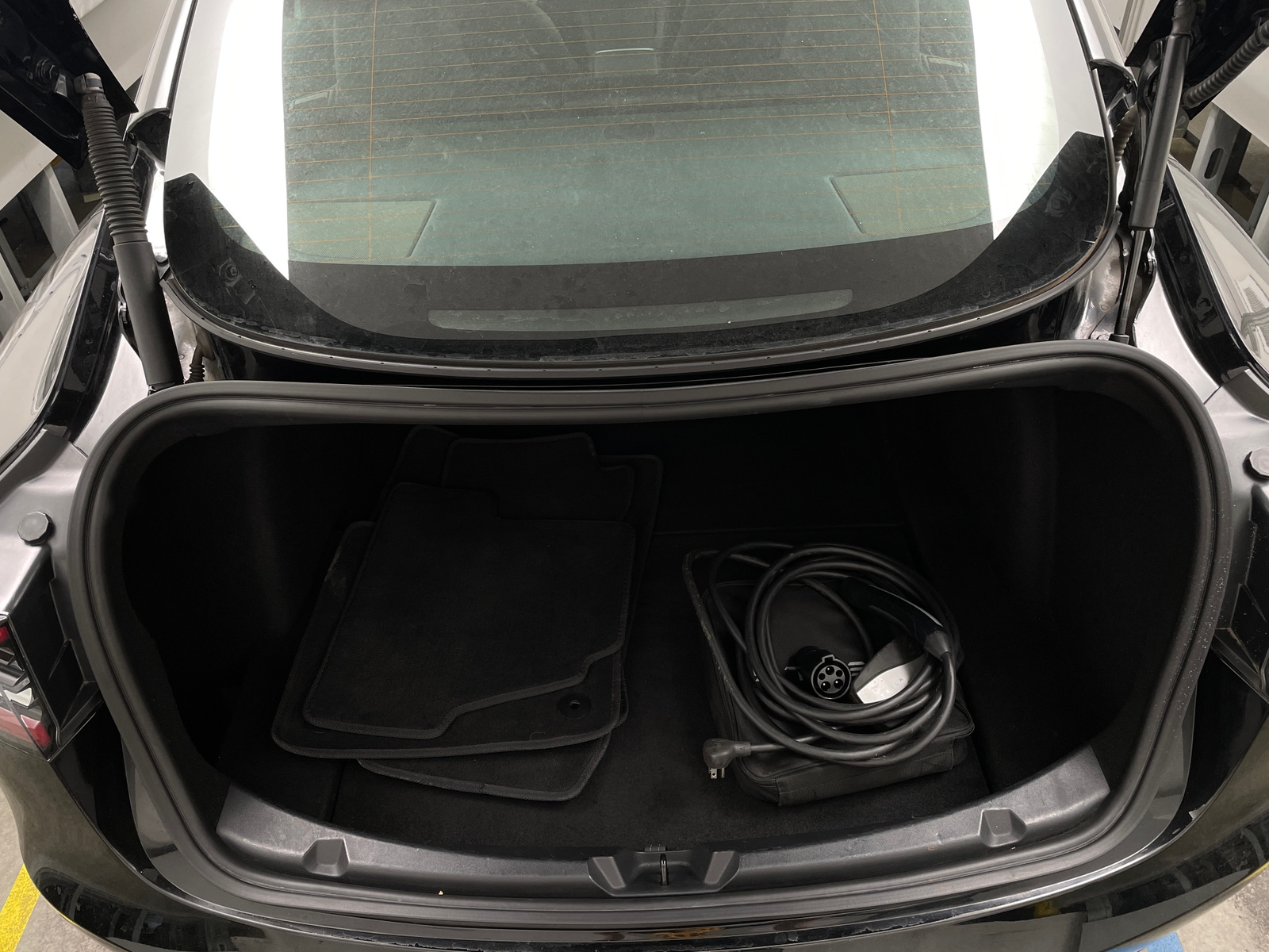Thumbnail: 2021 Tesla Model 3 - 6