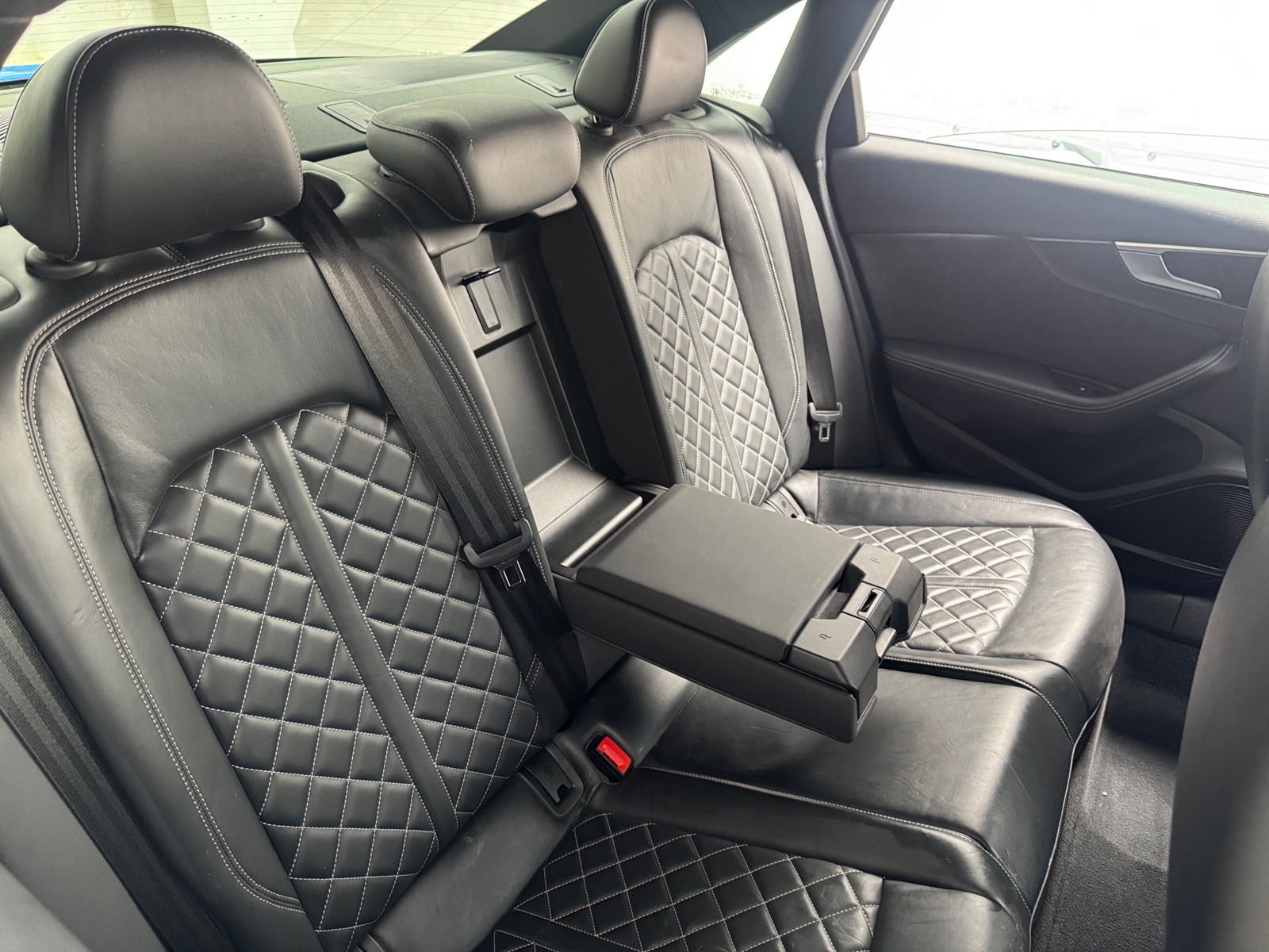 Thumbnail: 2021 Audi S4 - 5