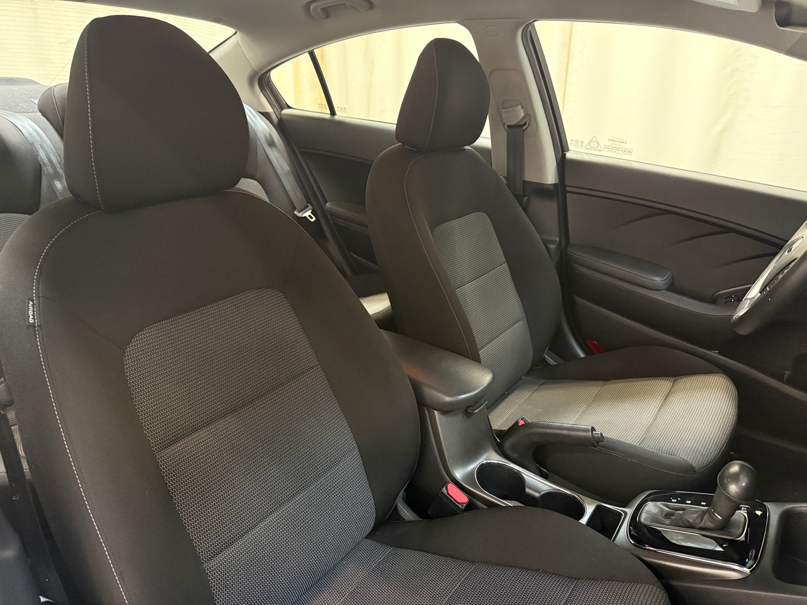 Thumbnail: 2018 Kia Forte - 2