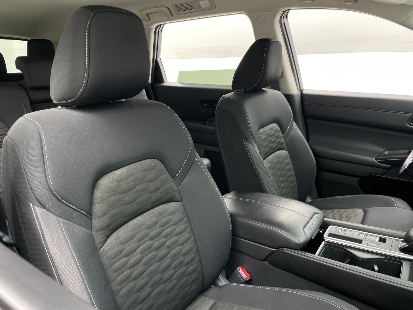 Thumbnail: 2025 Nissan Pathfinder - 2