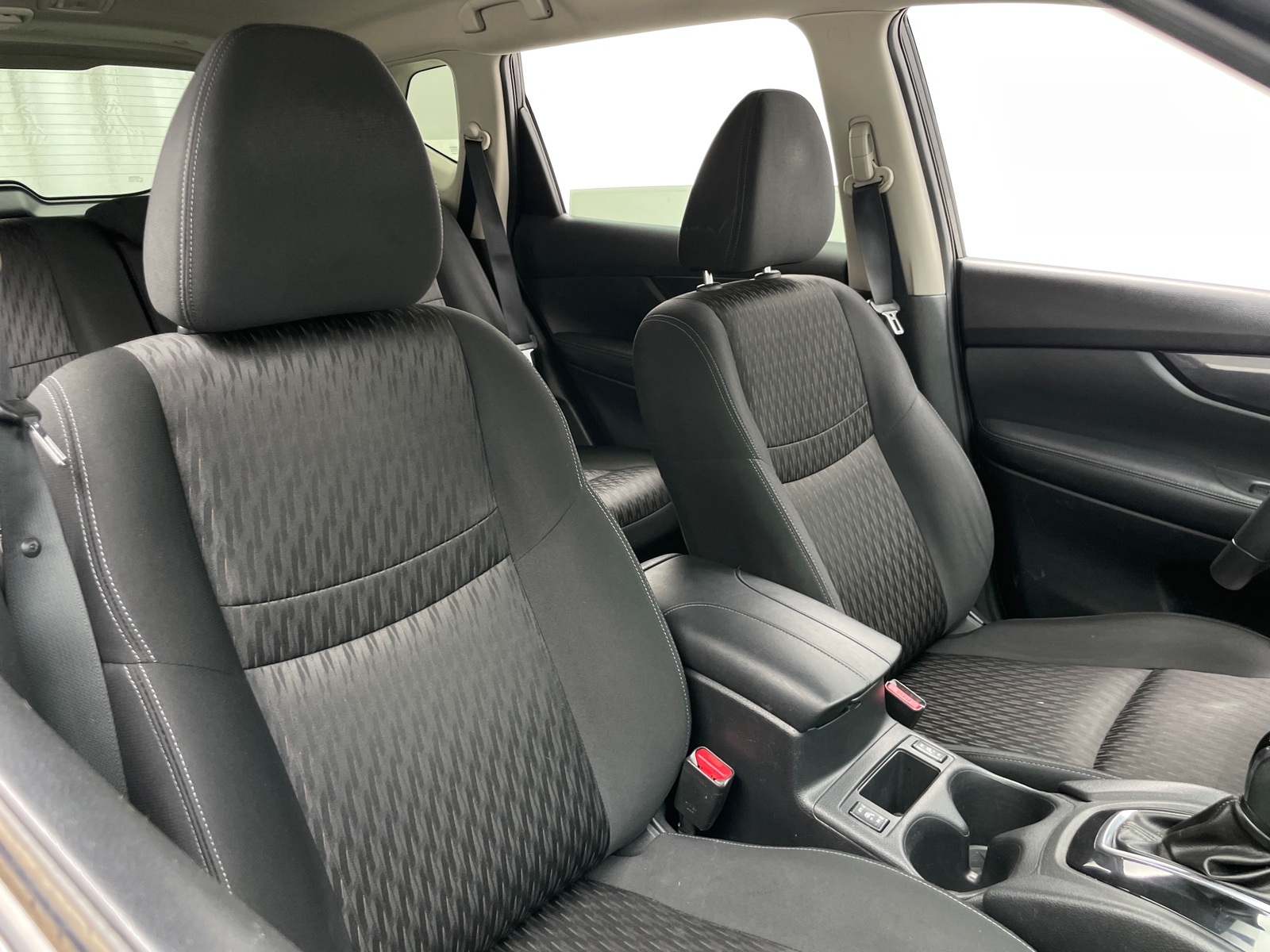 Thumbnail: 2018 Nissan Rogue - 2