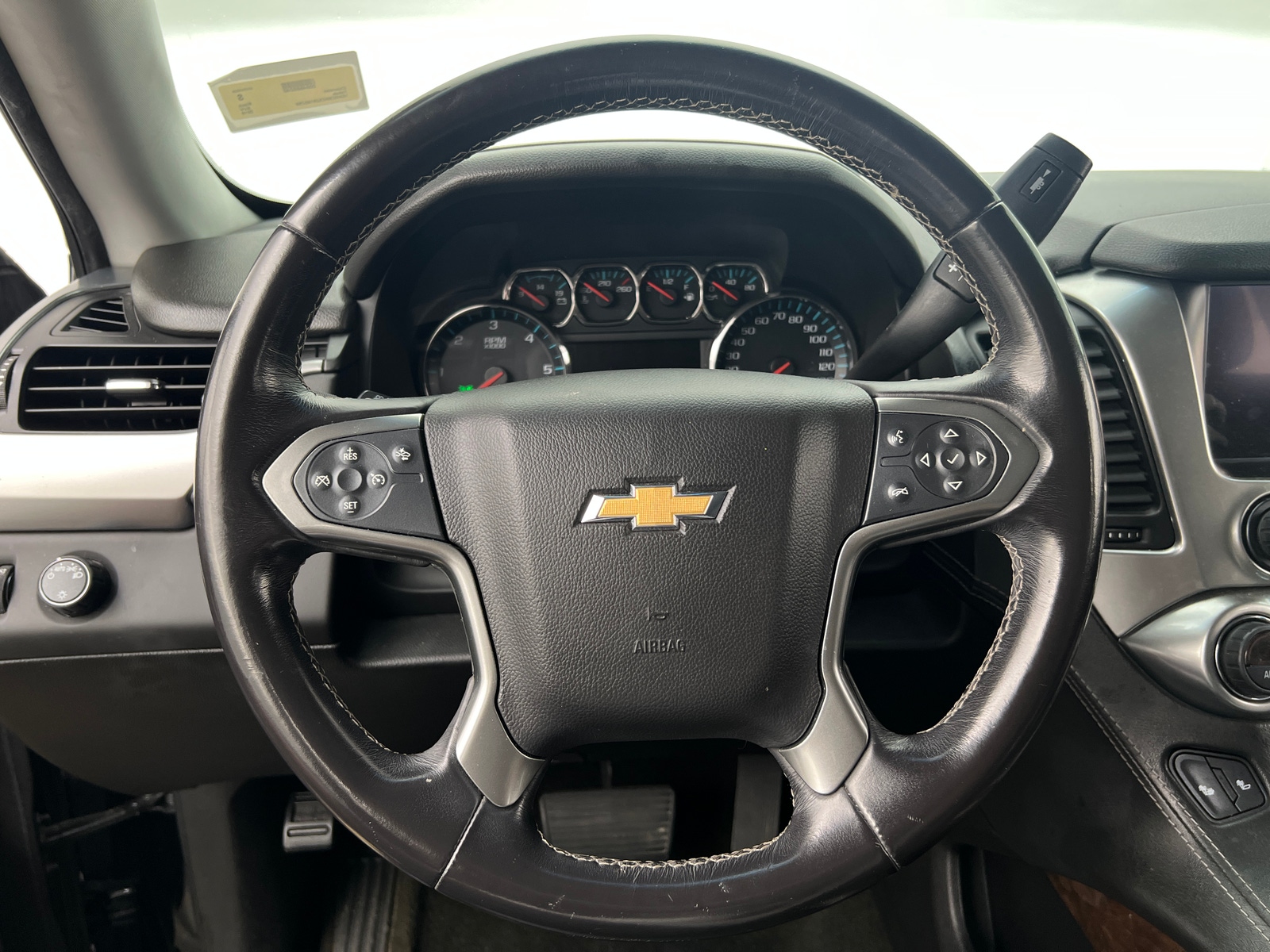 Thumbnail: 2018 Chevrolet Tahoe - 4