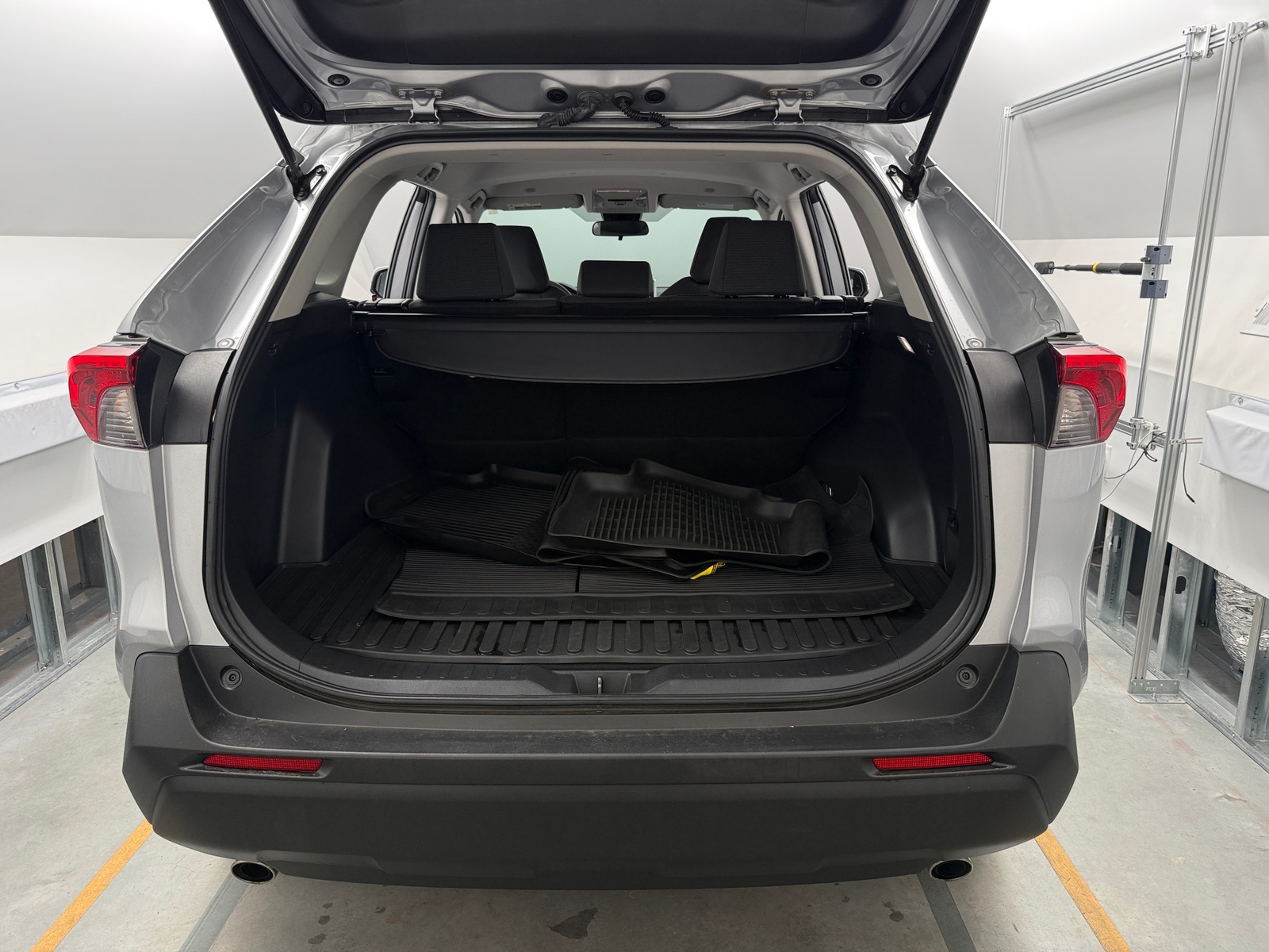 Thumbnail: 2023 Toyota RAV4 - 7