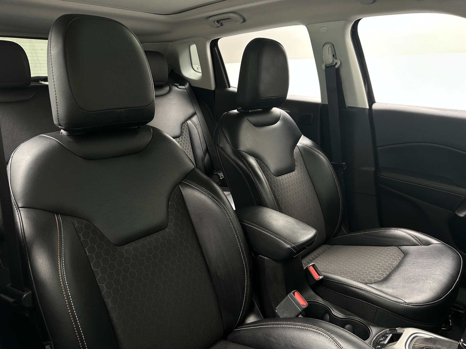 Thumbnail: 2017 Jeep Compass - 2