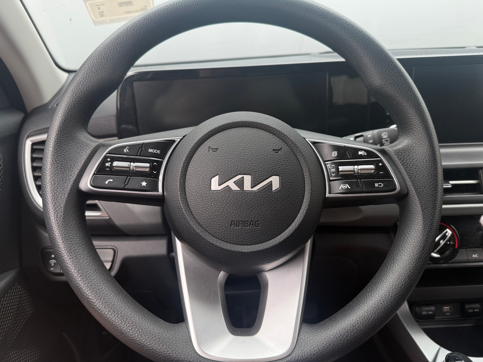 Thumbnail: 2026 Kia Seltos - 5