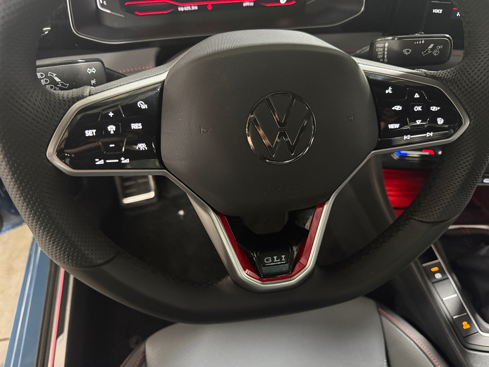 Thumbnail: 2025 Volkswagen Jetta - 4