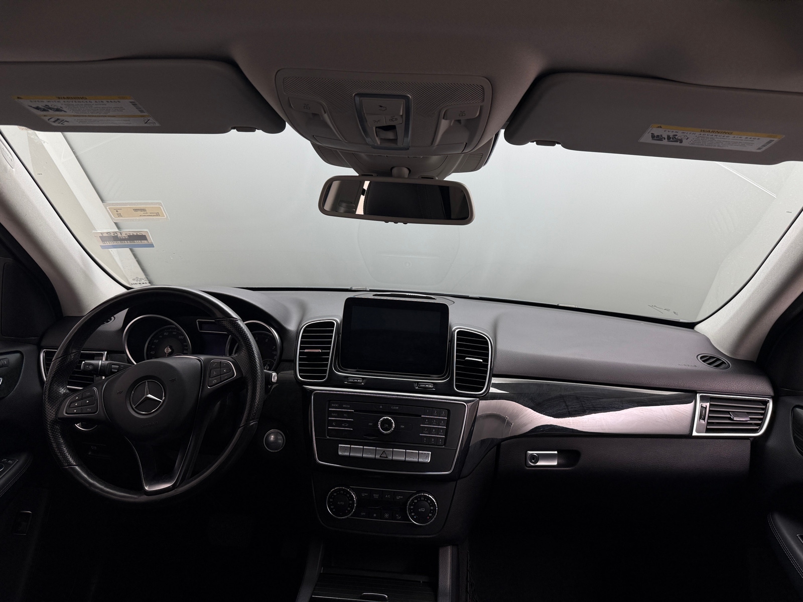 Thumbnail: 2016 Mercedes-Benz GLE - 2