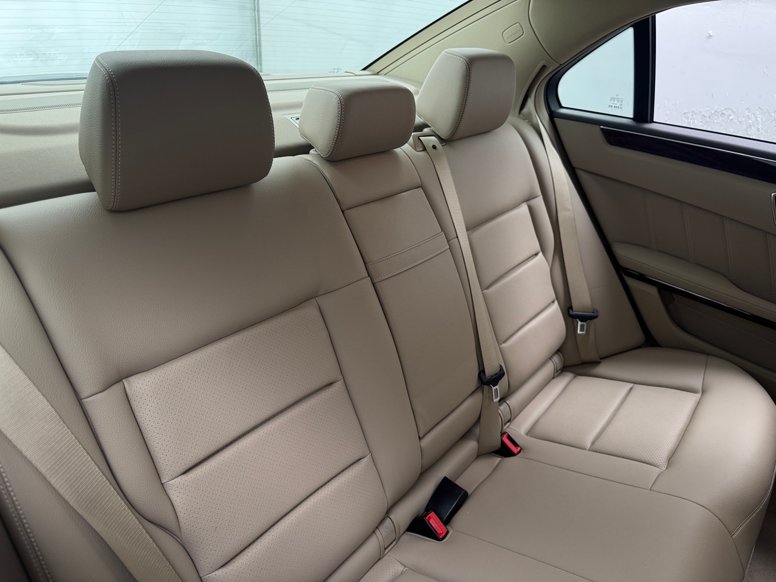 Thumbnail: 2013 Mercedes-Benz E-Class - 5