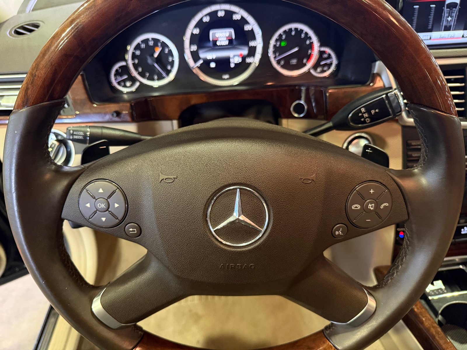 Thumbnail: 2013 Mercedes-Benz E-Class - 4