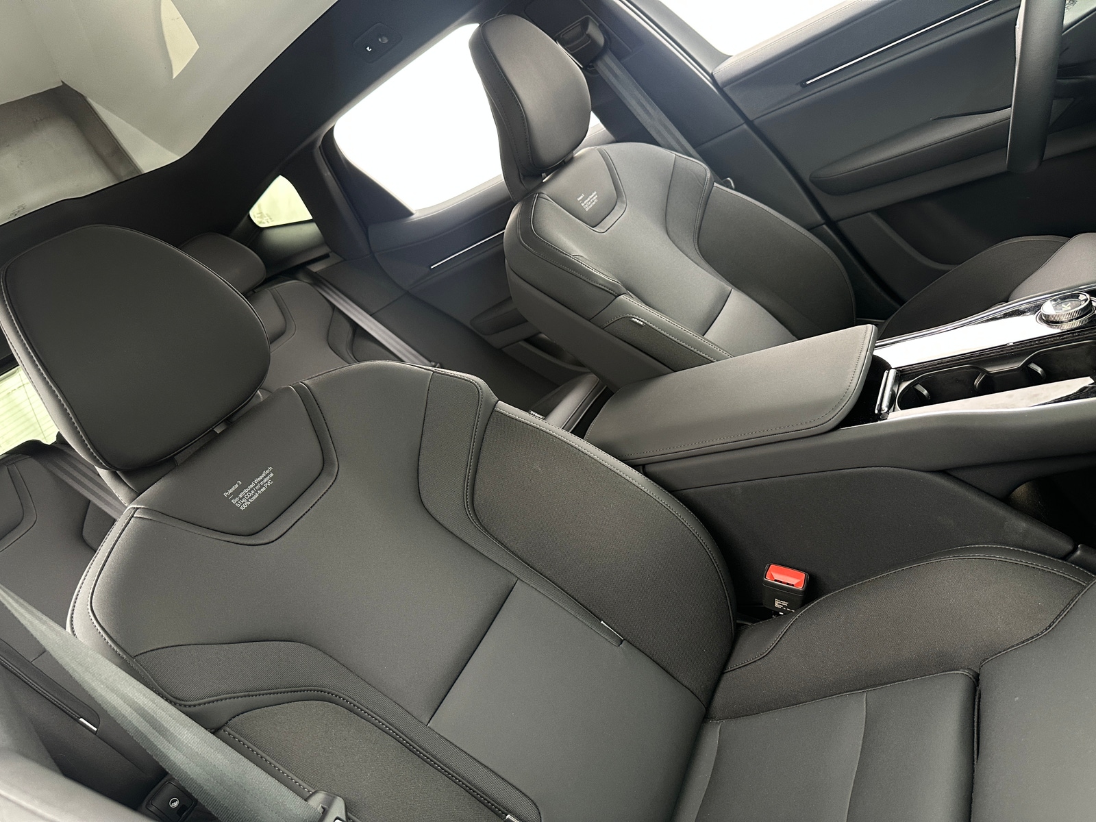 Thumbnail: 2025 Polestar 3 - 2