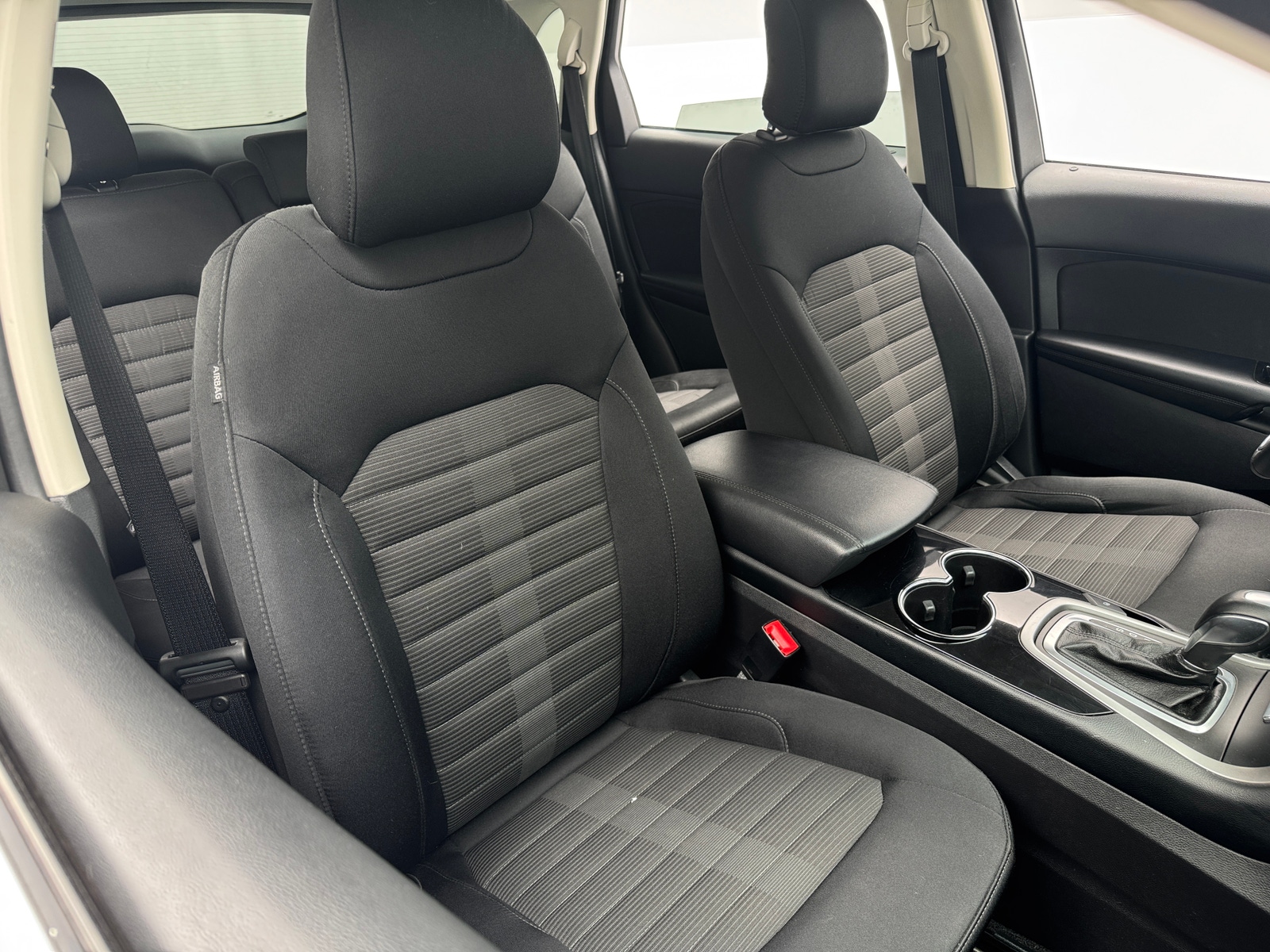 Thumbnail: 2018 Ford Edge - 2