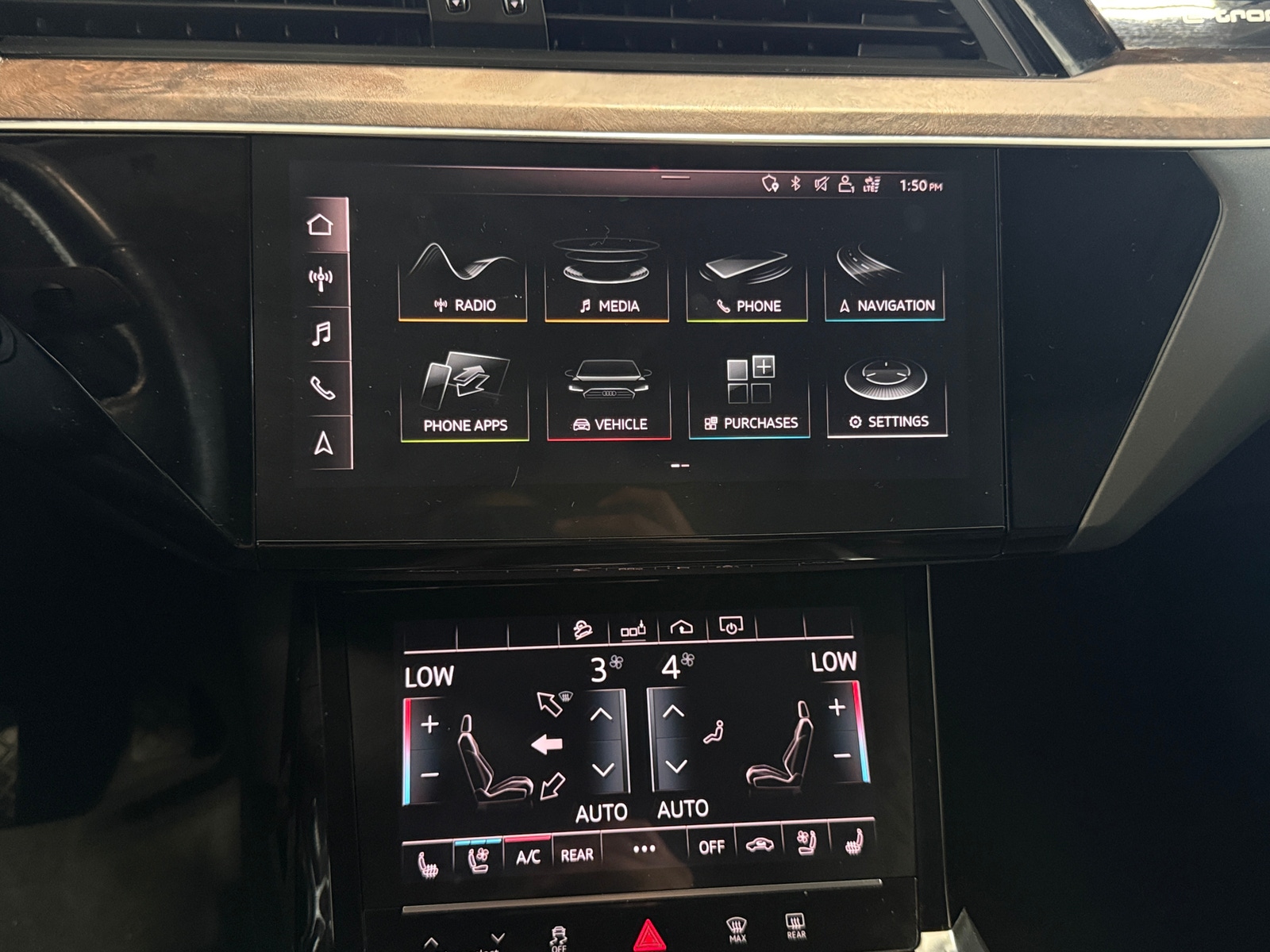 Thumbnail: 2019 Audi e-tron - 3