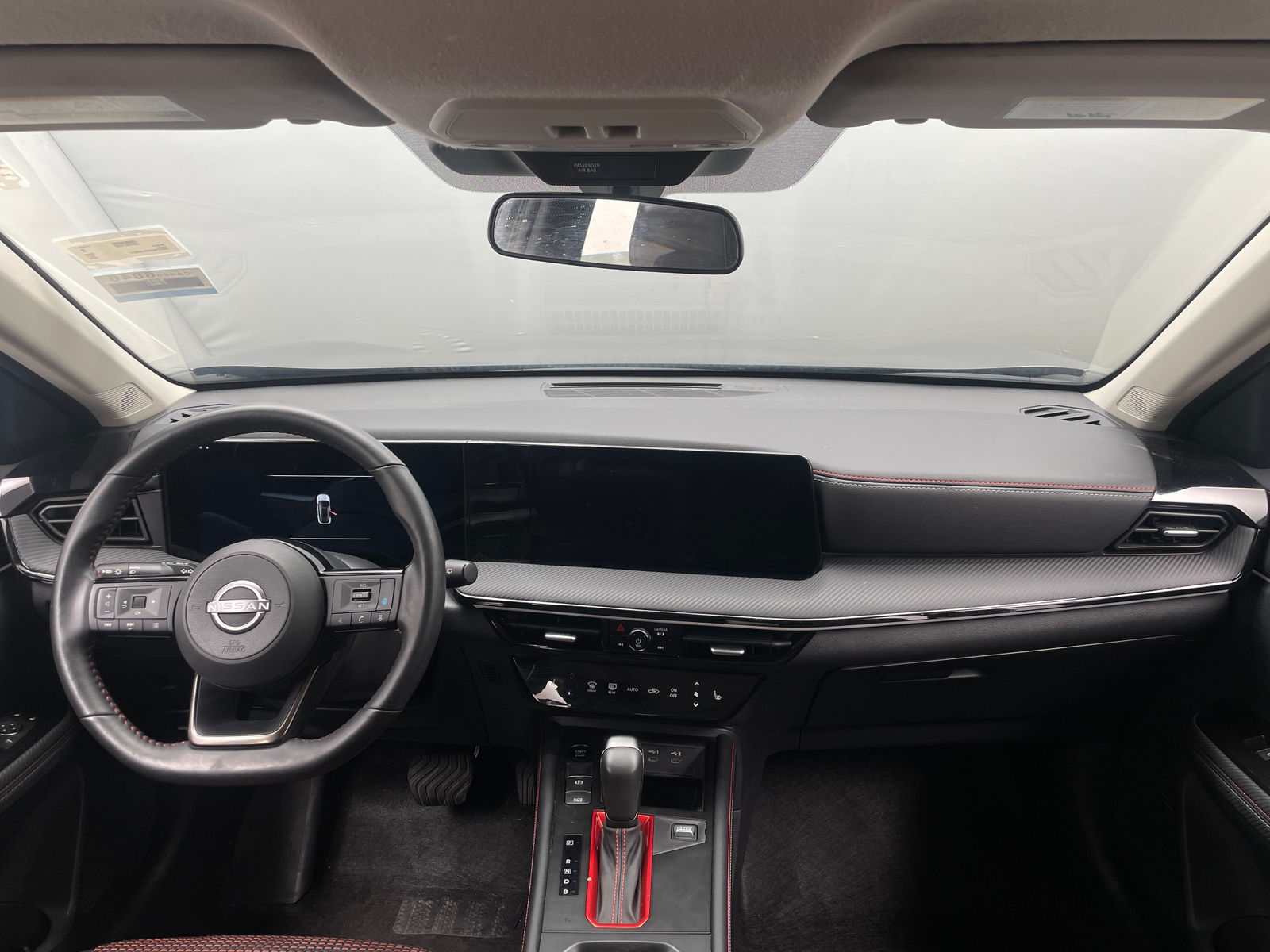 Thumbnail: 2025 Nissan Kicks - 2