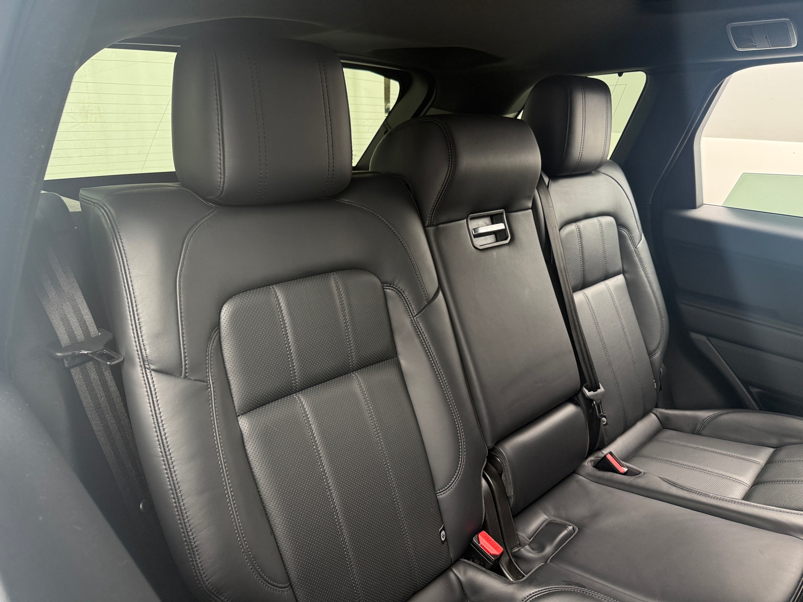 Thumbnail: 2018 Land Rover Range Rover Sport - 5