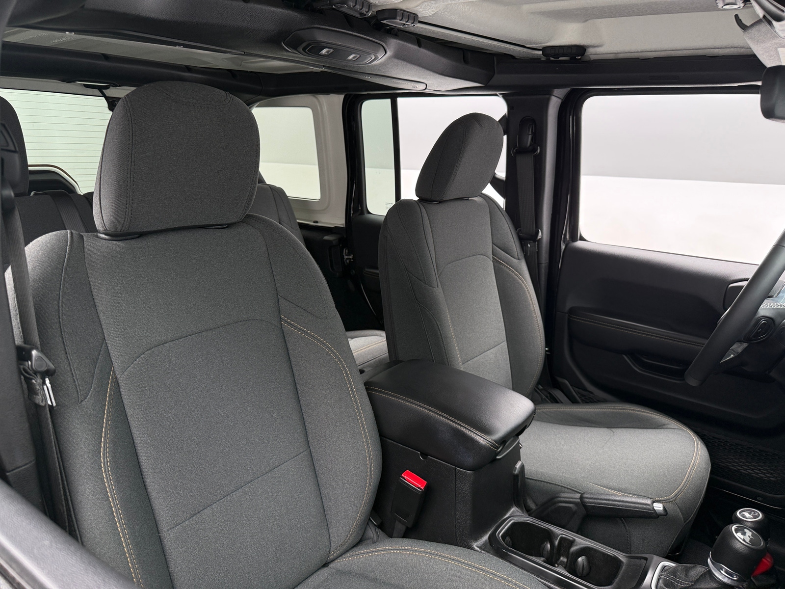 Thumbnail: 2025 Jeep Wrangler - 2