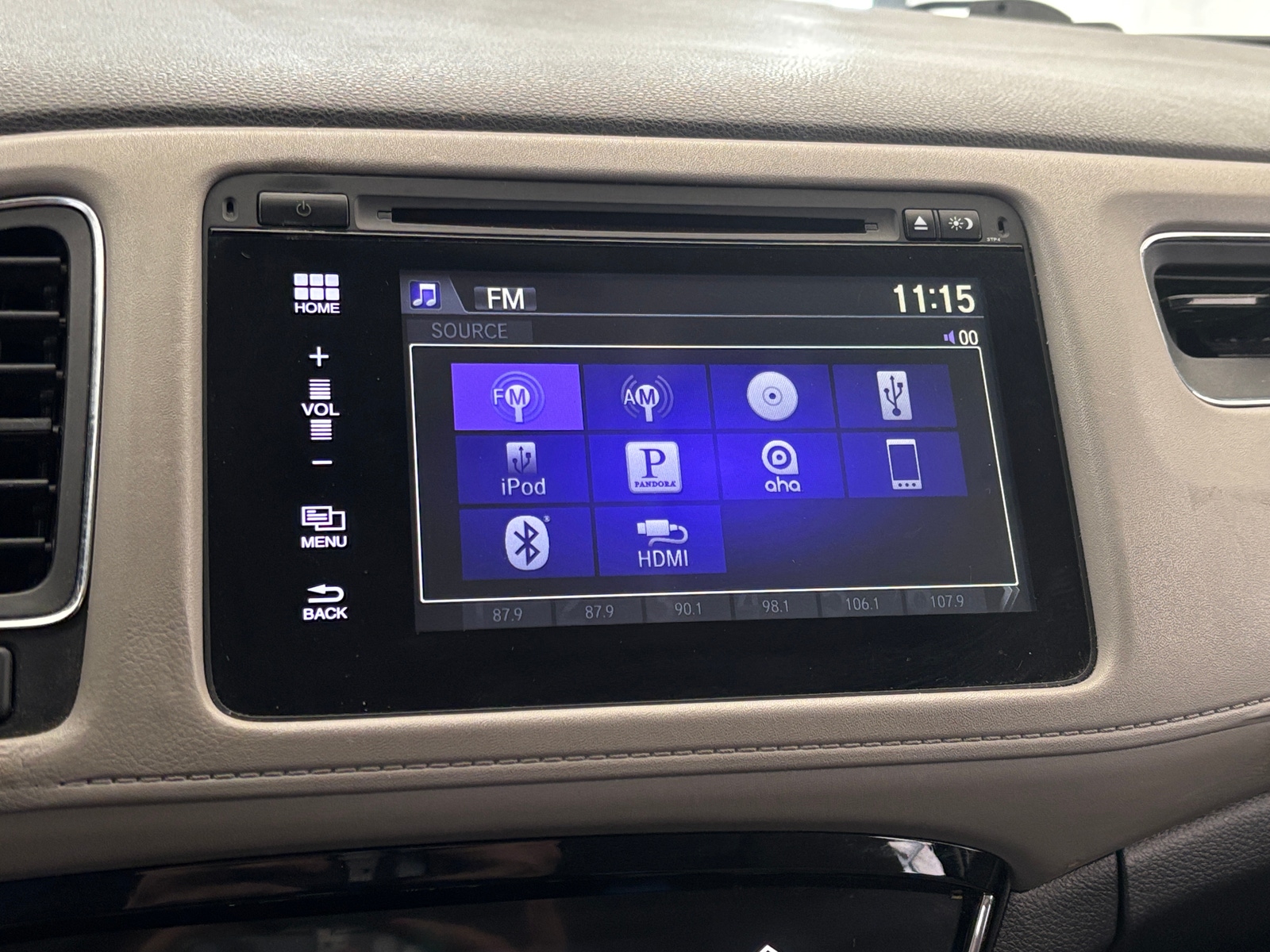Thumbnail: 2017 Honda HR-V - 4
