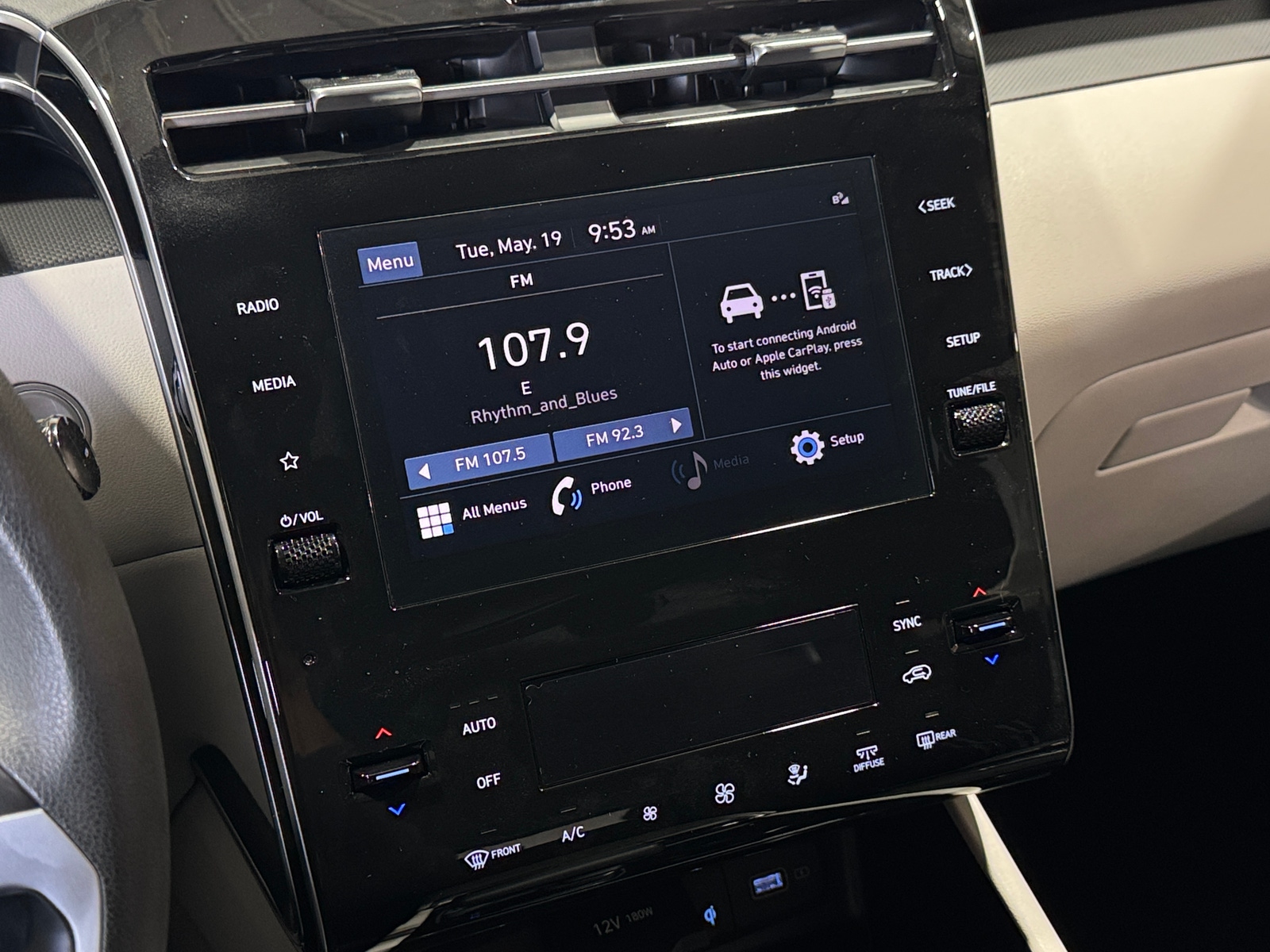 Thumbnail: 2024 Hyundai Tucson - 4