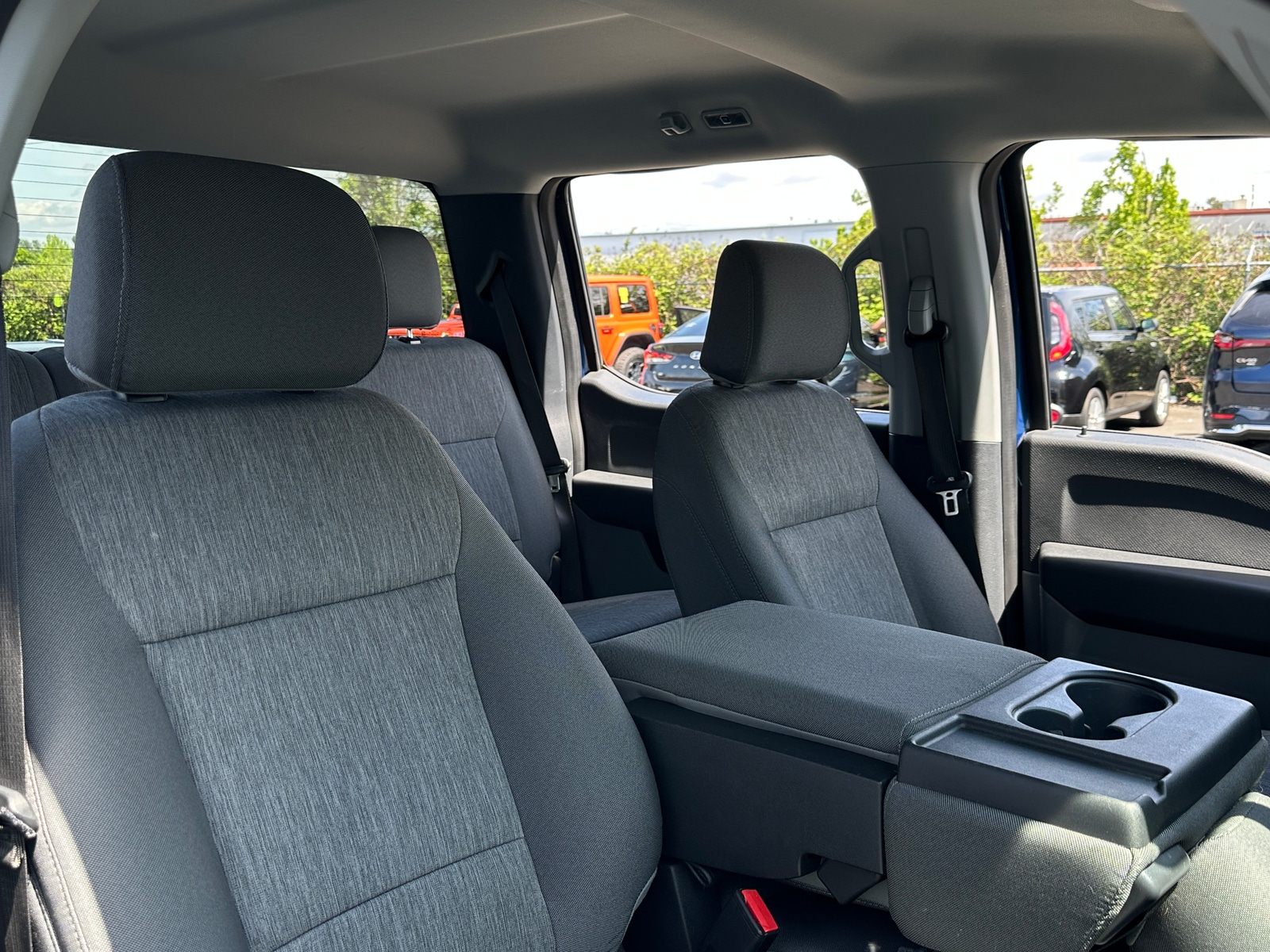 Thumbnail: 2022 Ford Econoline - 2