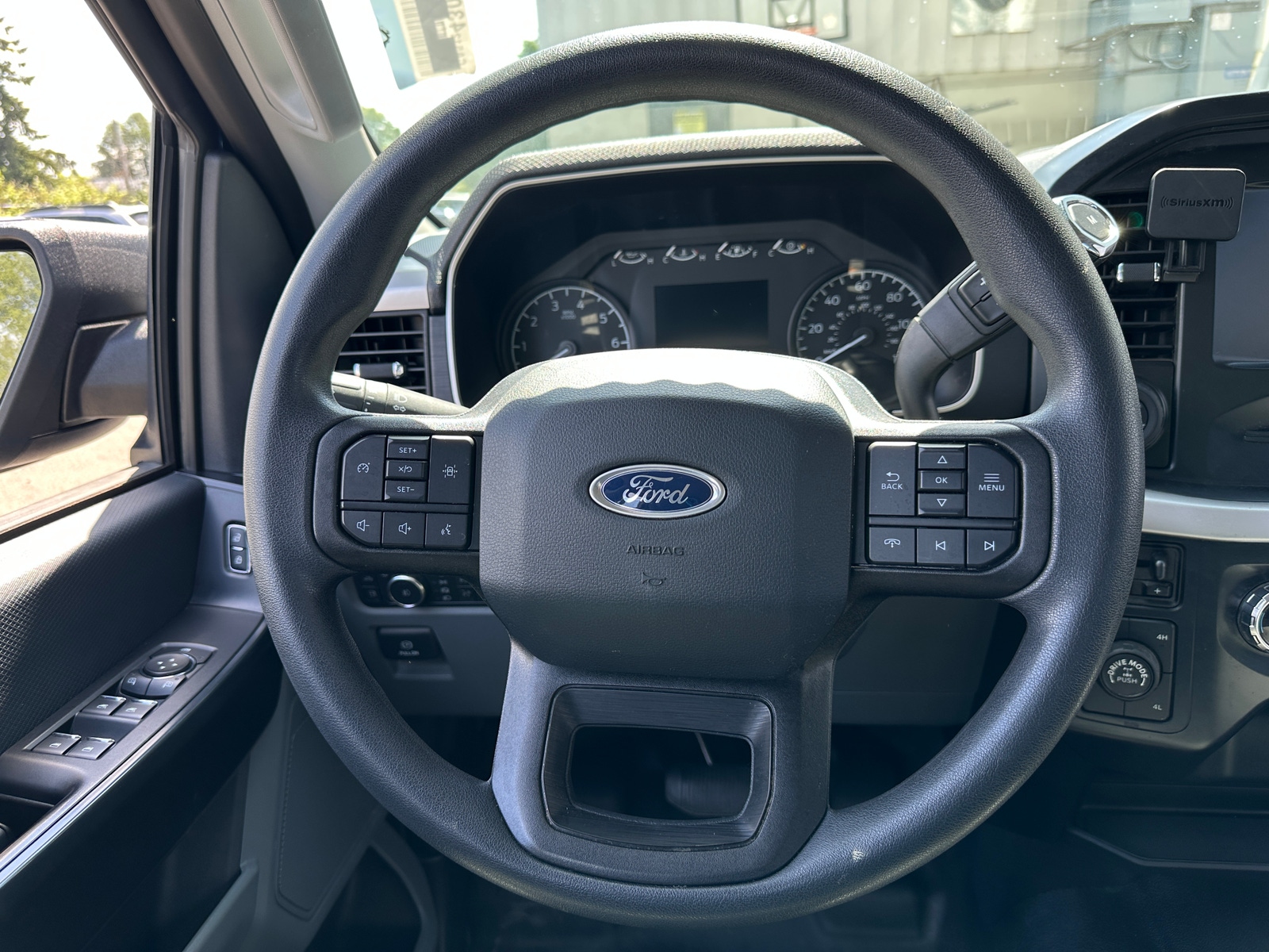 Thumbnail: 2022 Ford Econoline - 5