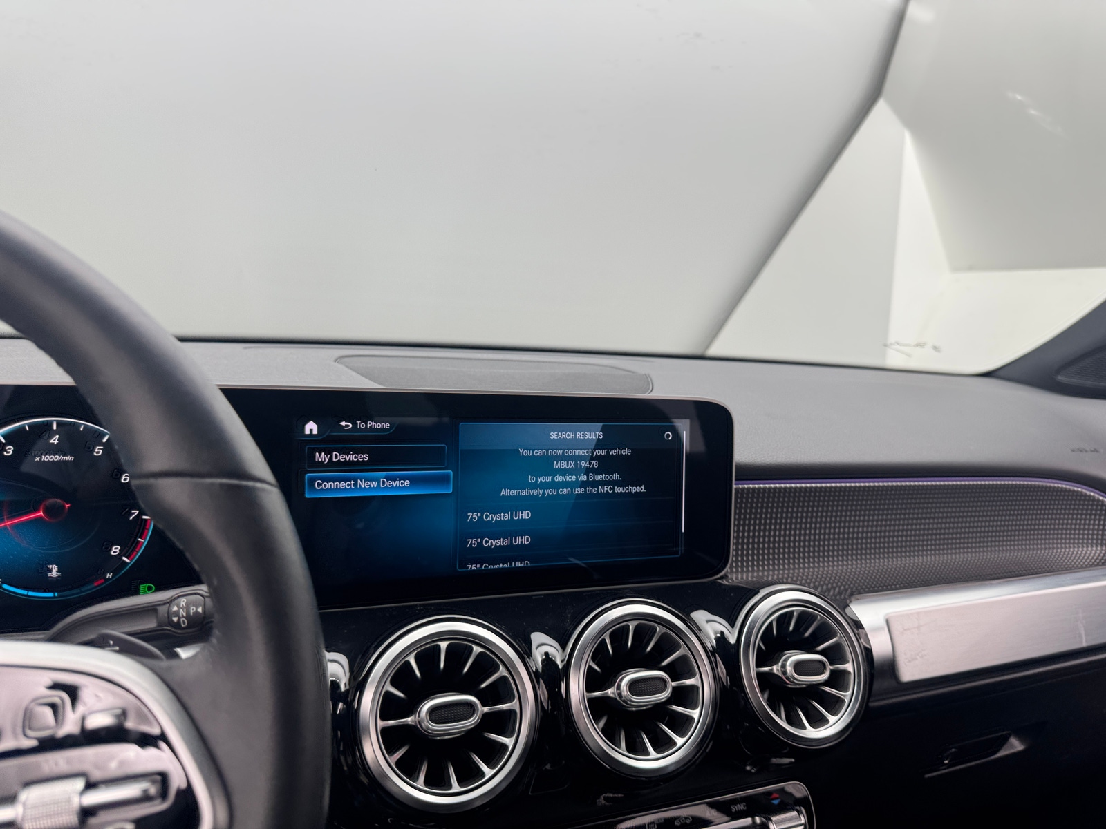 Thumbnail: 2021 Mercedes-Benz GLB - 3