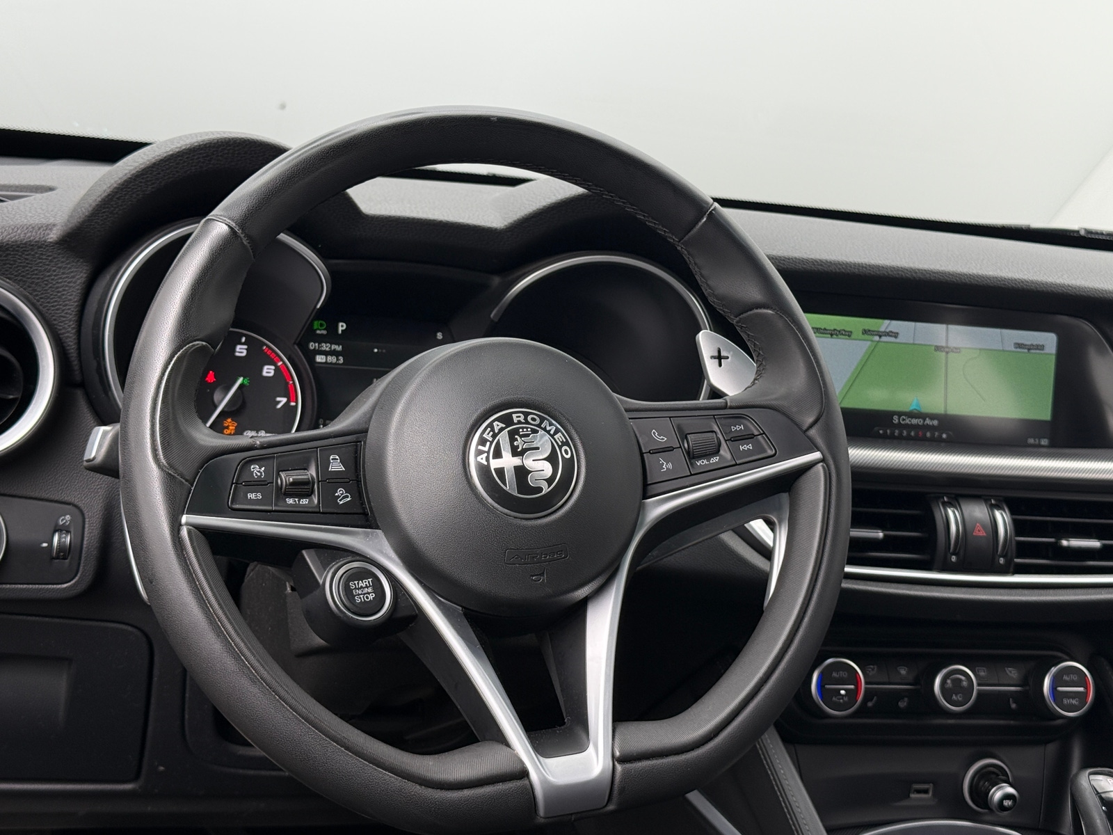 Thumbnail: 2019 Alfa Romeo Stelvio - 4