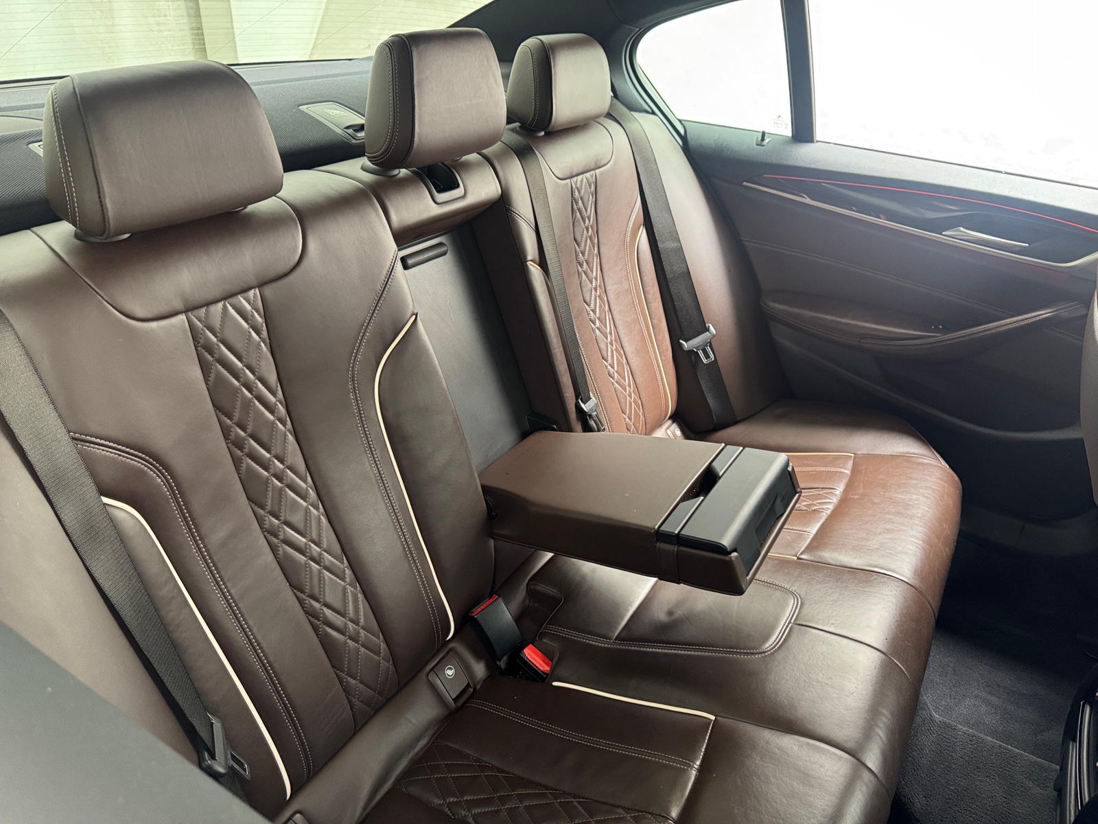 Thumbnail: 2017 BMW 5 Series - 5