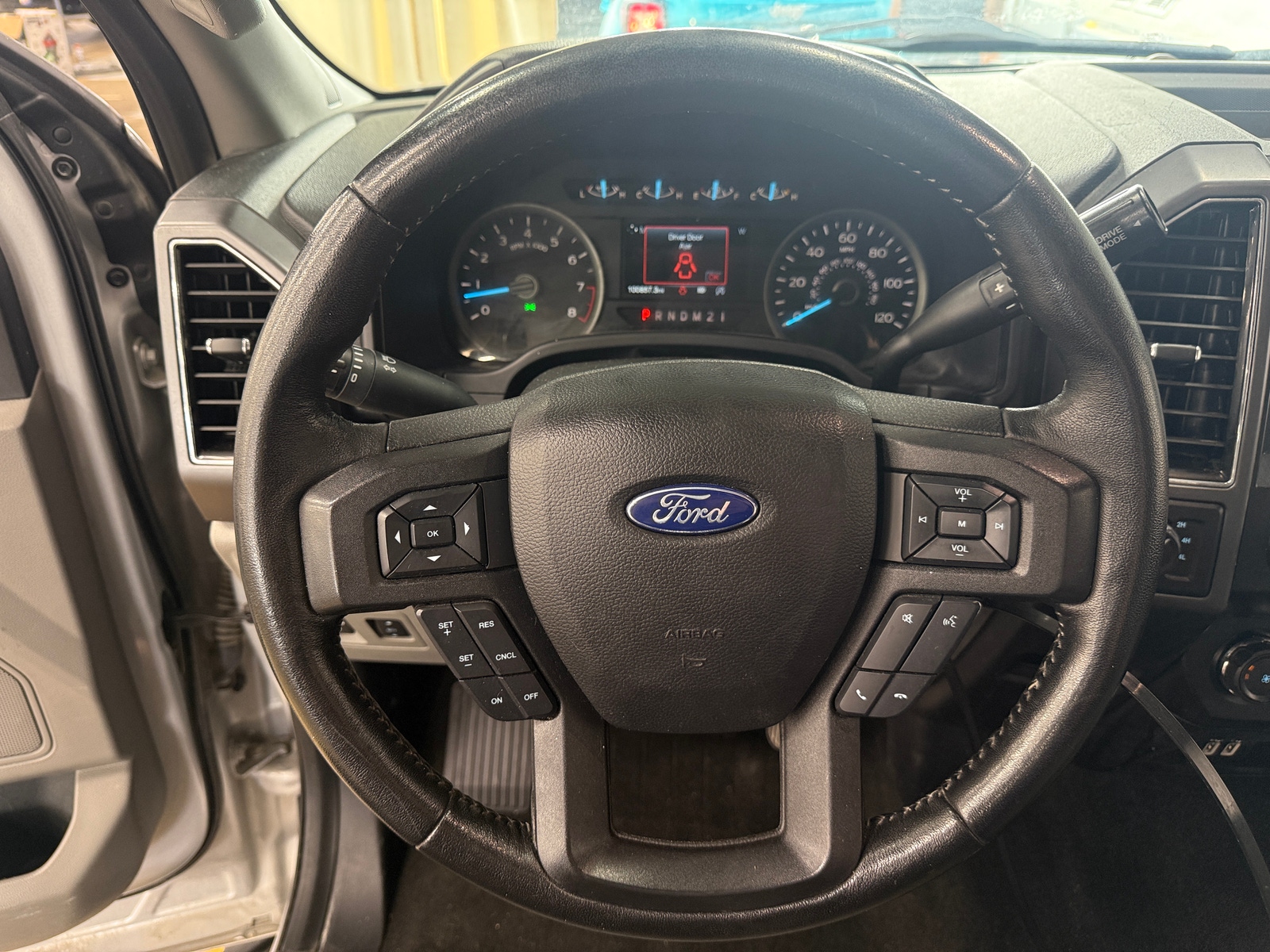 Thumbnail: 2019 Ford Econoline - 5