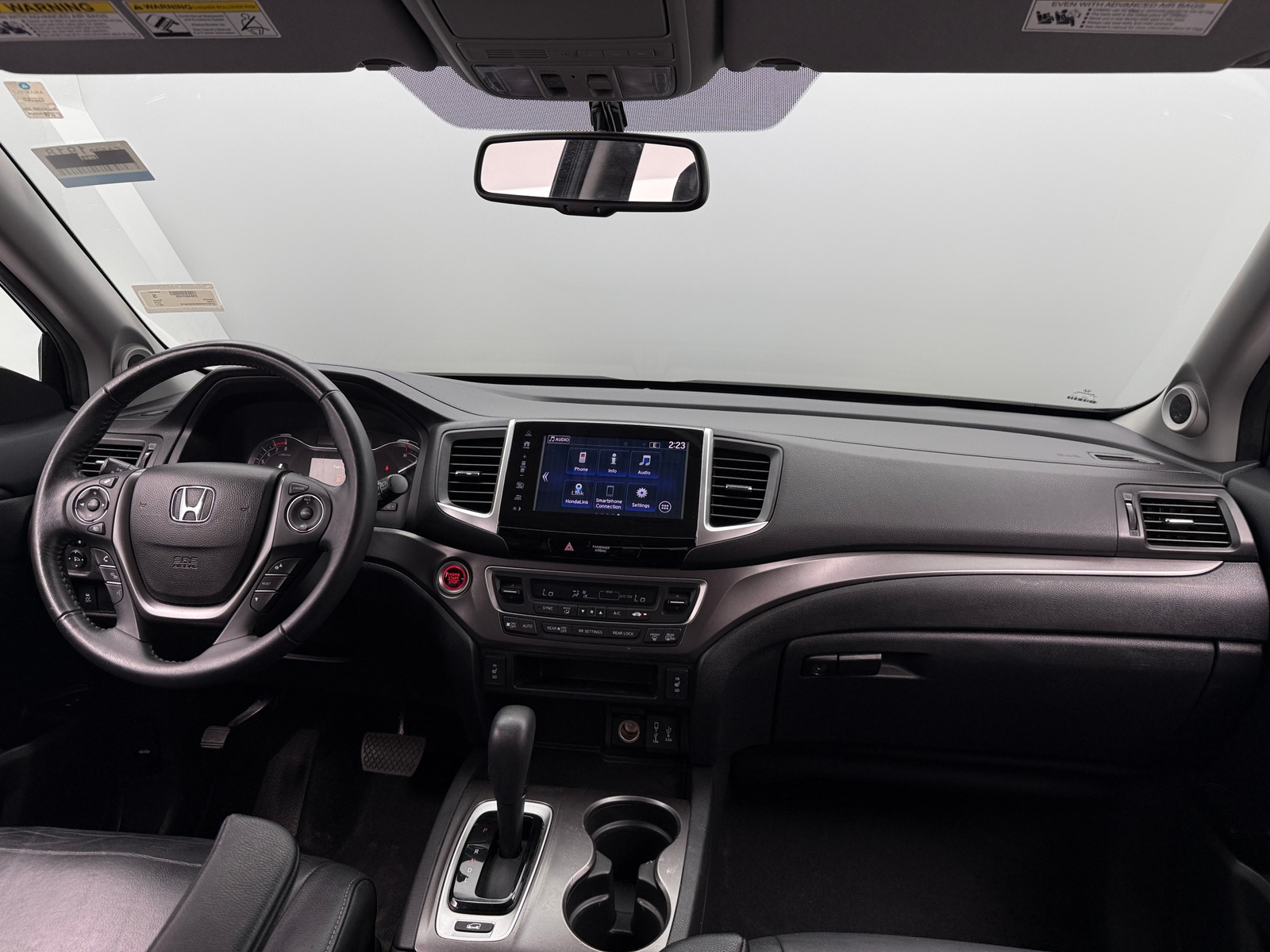 Thumbnail: 2017 Honda Pilot - 2