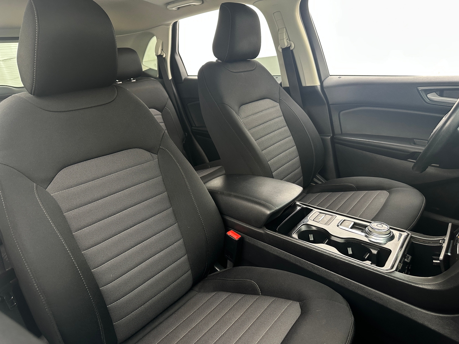 Thumbnail: 2020 Ford Edge - 2