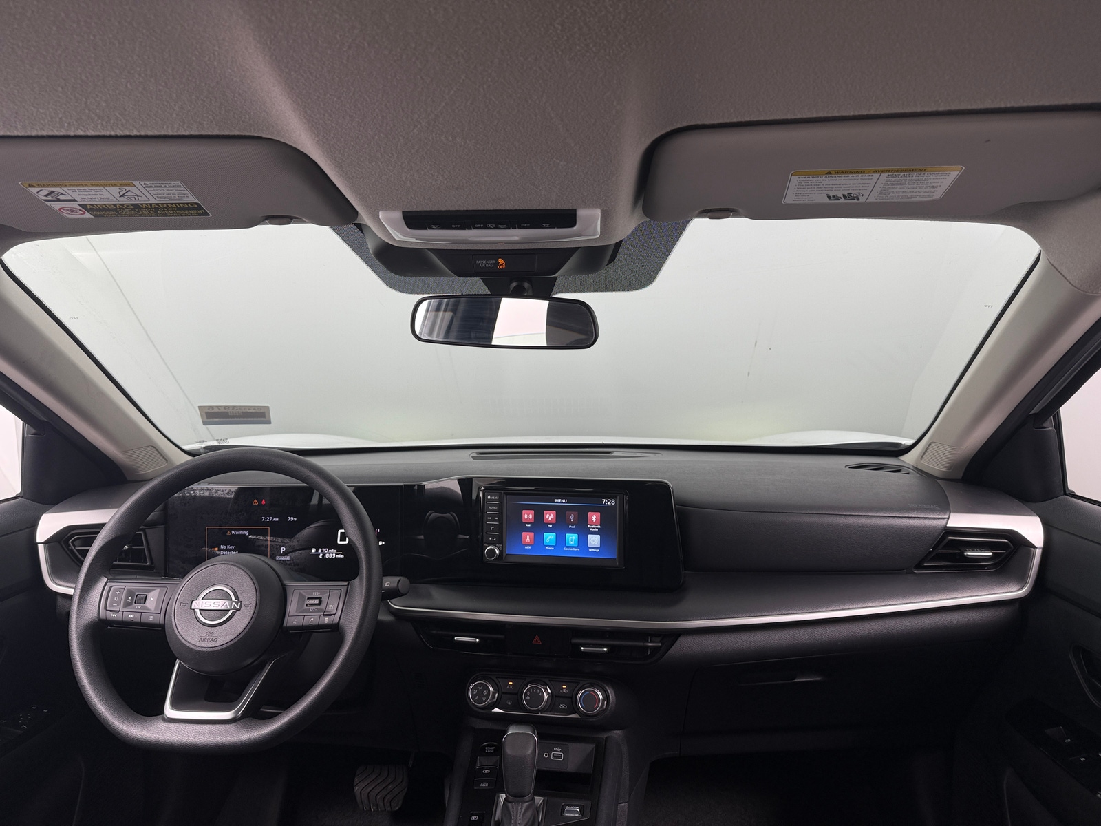 Thumbnail: 2025 Nissan Kicks - 3