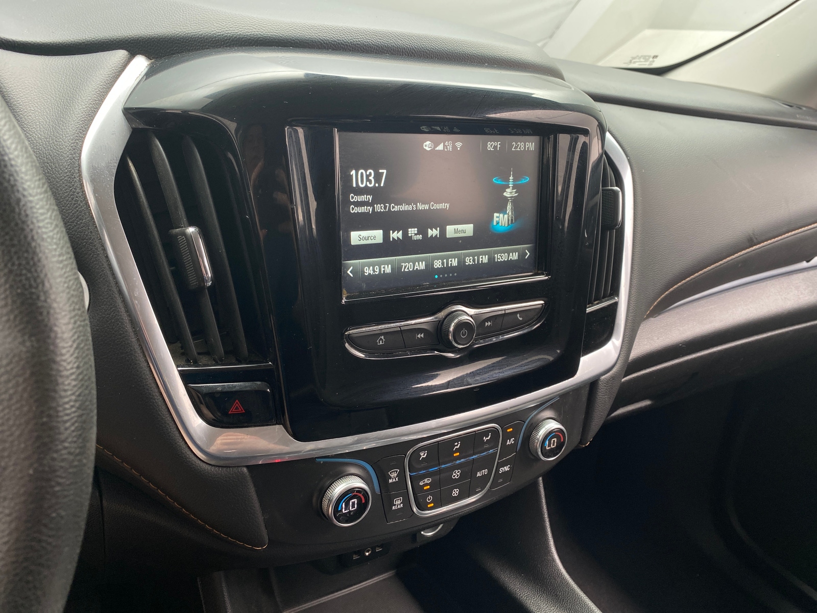 Thumbnail: 2019 Chevrolet Traverse - 4