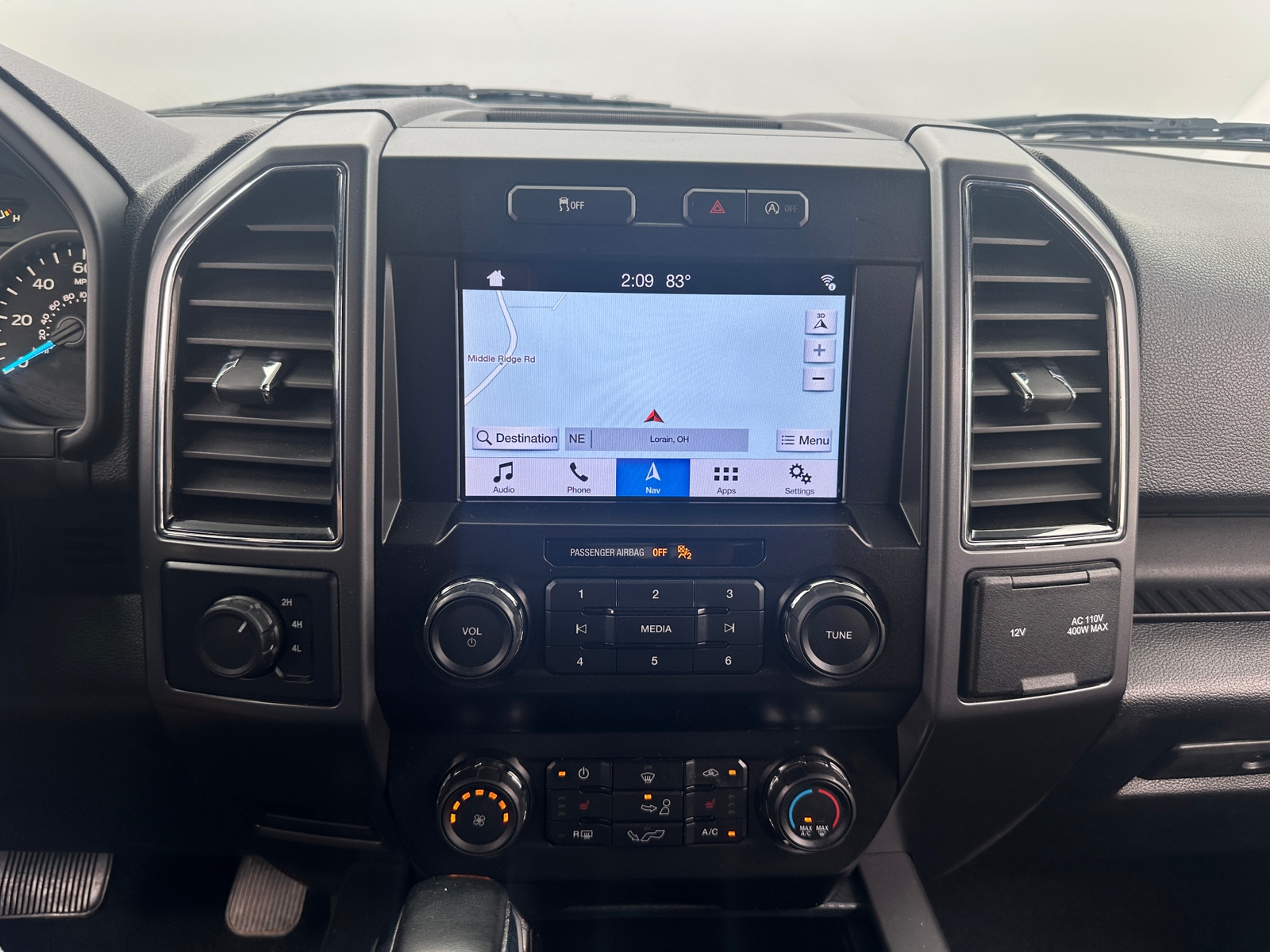 Thumbnail: 2019 Ford Econoline - 4