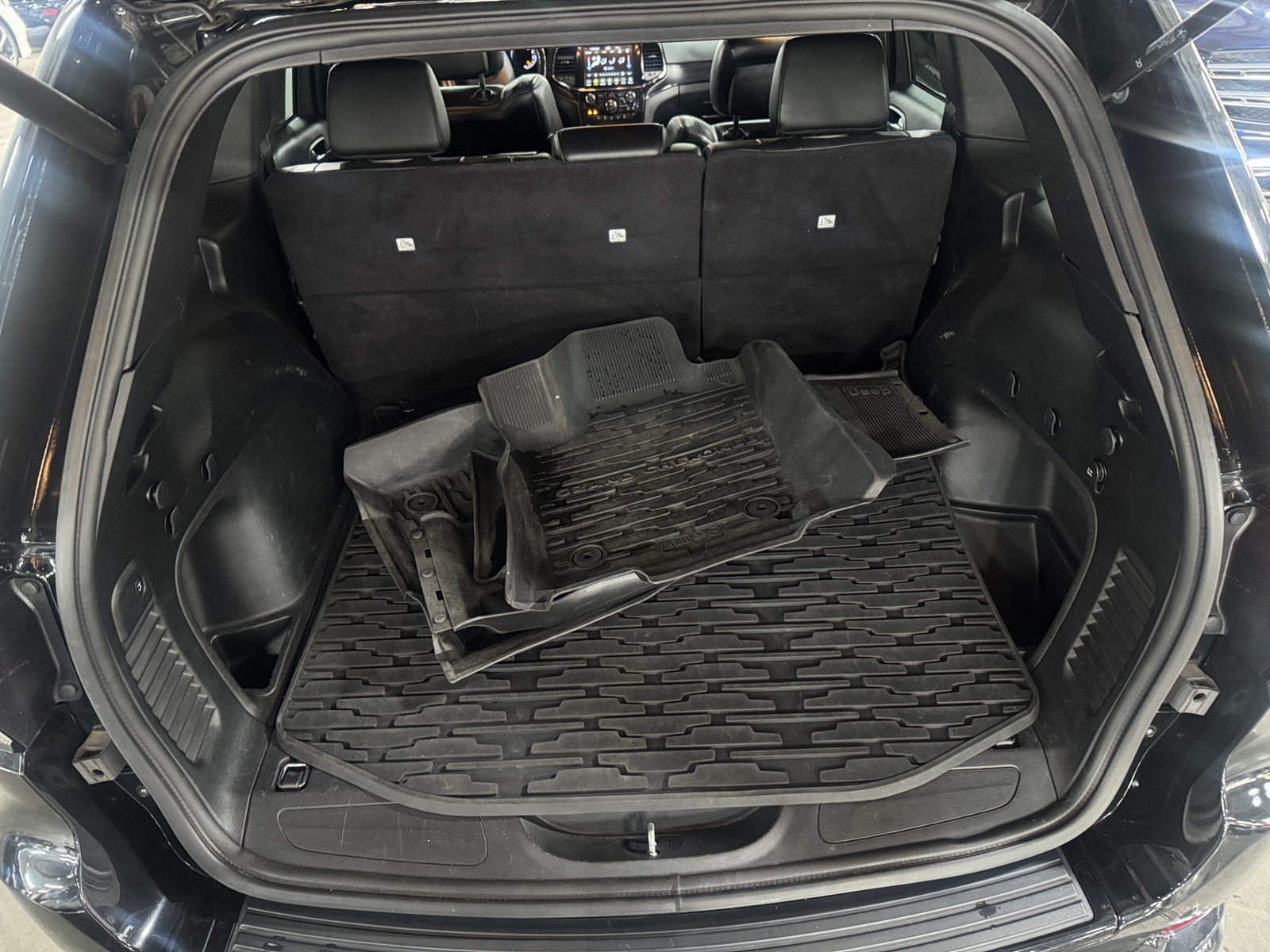 Thumbnail: 2021 Jeep Grand Cherokee - 6