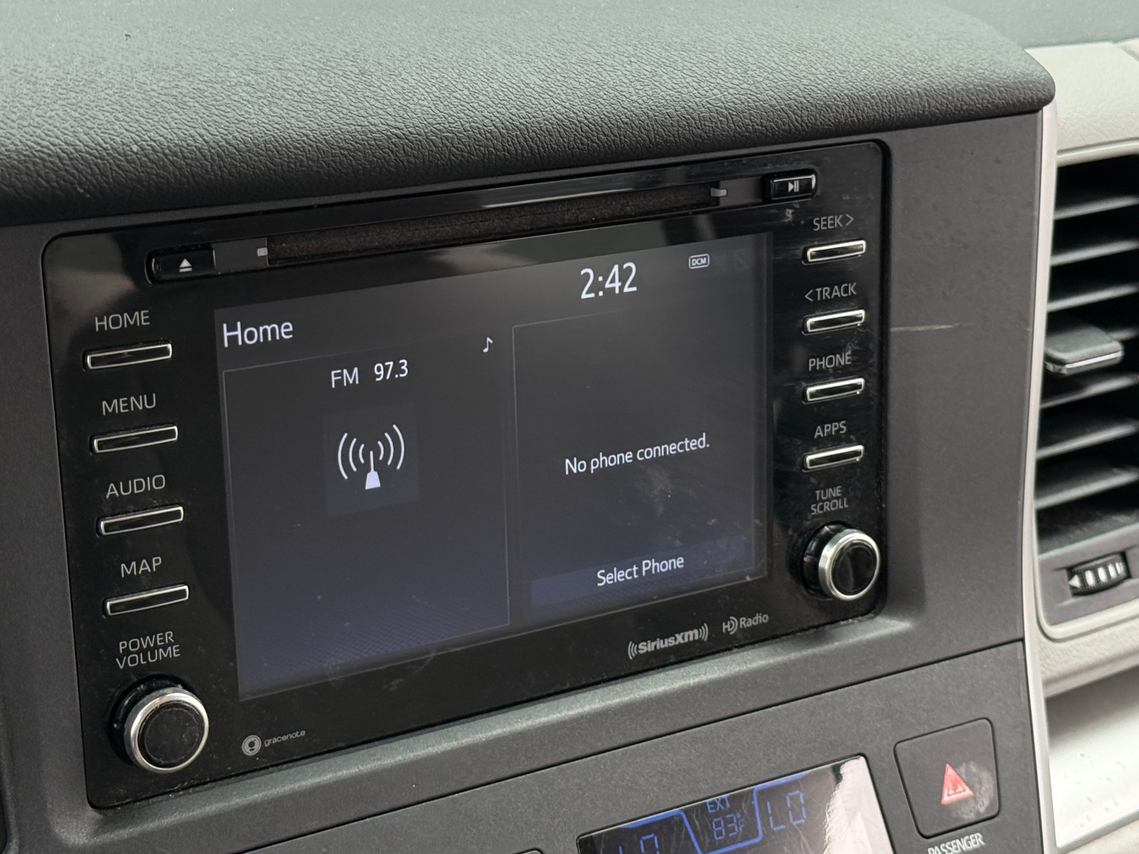 Thumbnail: 2020 Toyota Sienna - 4