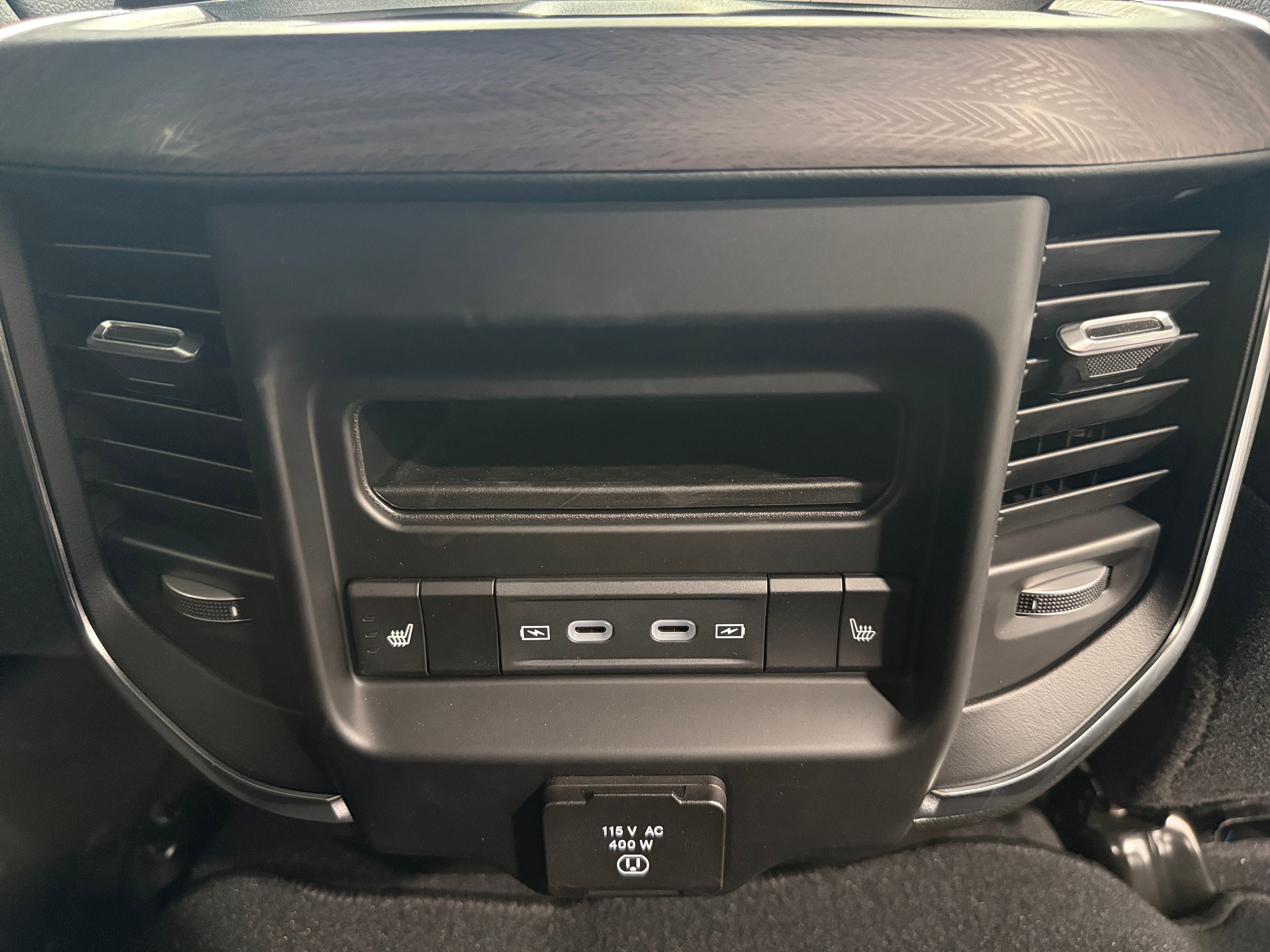 2026 RAM 2500 Laramie 4X4 Crew Cab SWB's photo