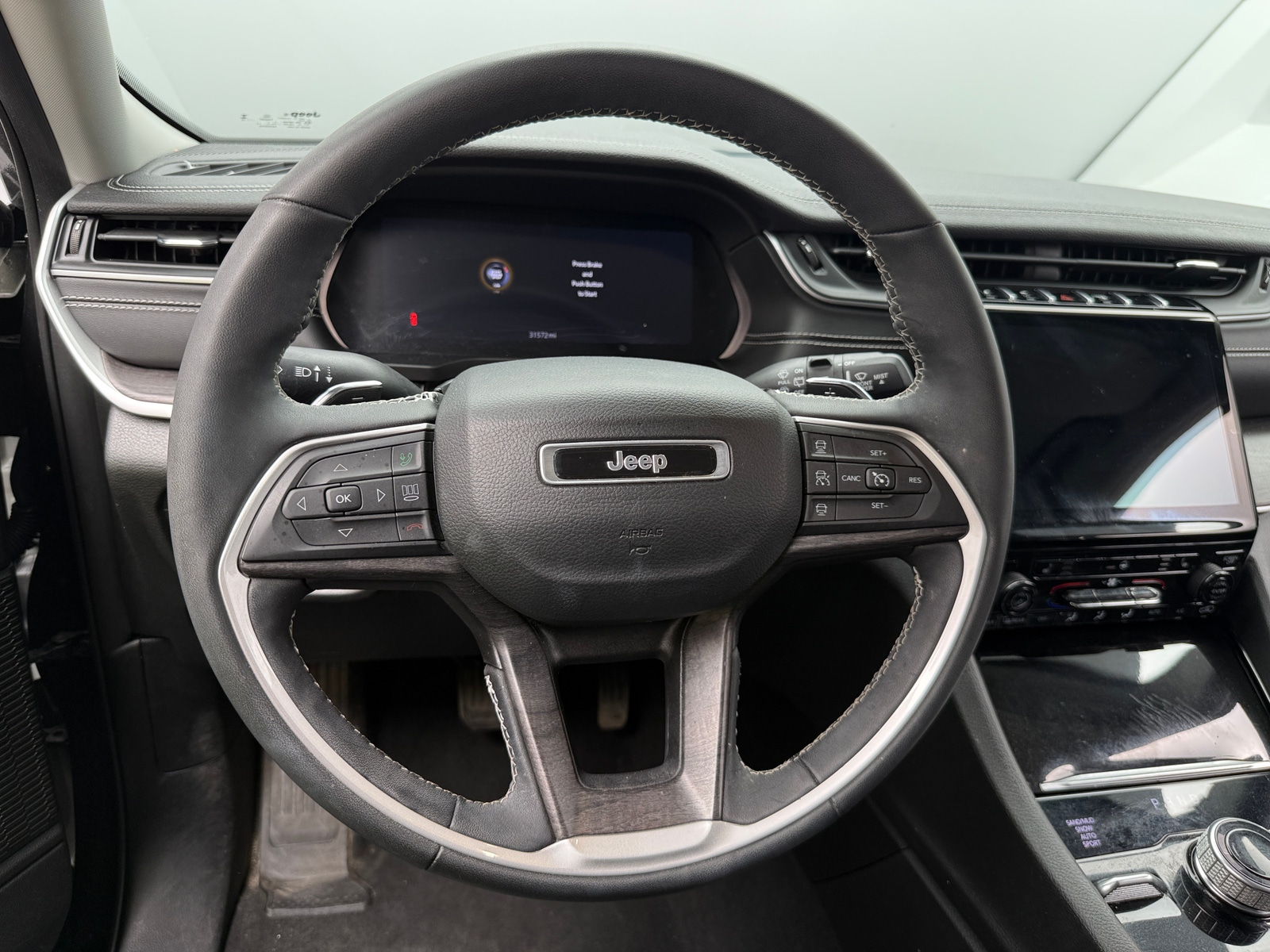Thumbnail: 2023 Jeep Grand Cherokee L - 4