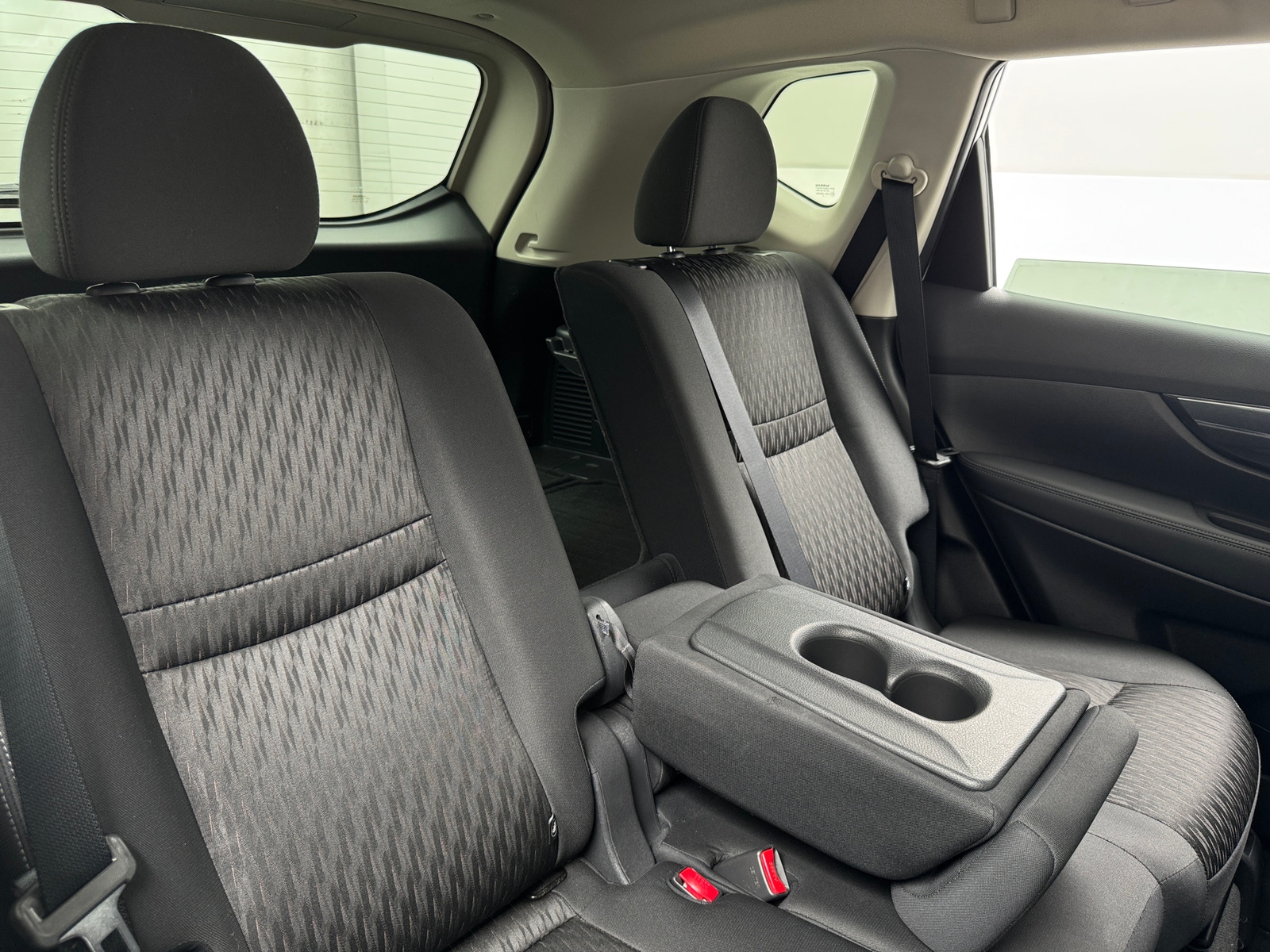 Thumbnail: 2019 Nissan Rogue - 6