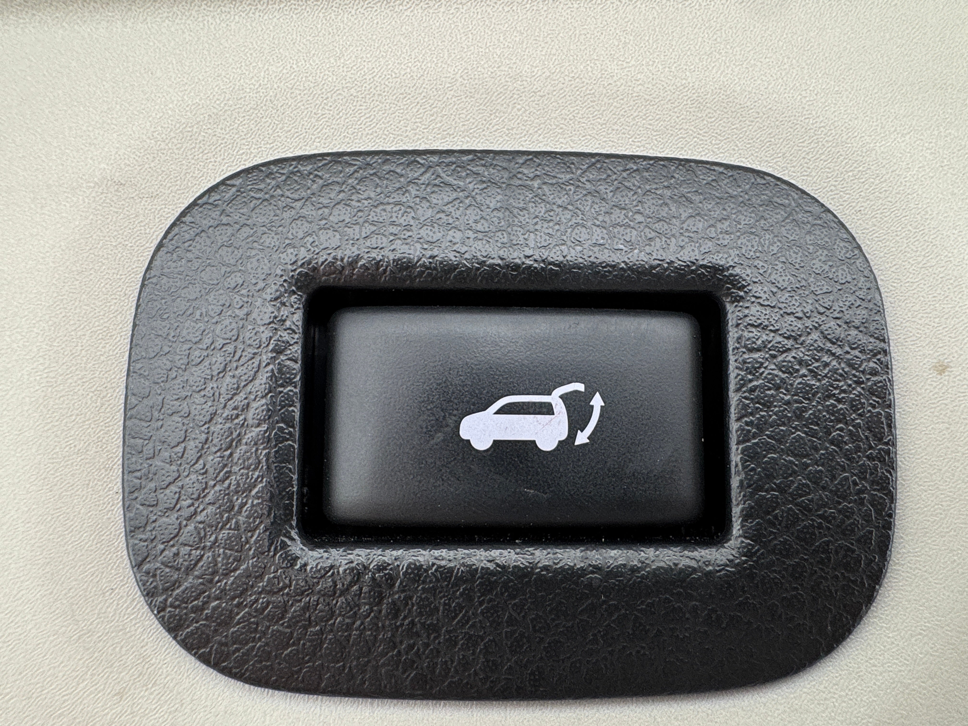 2019 Nissan Rogue SV - Photo 20
