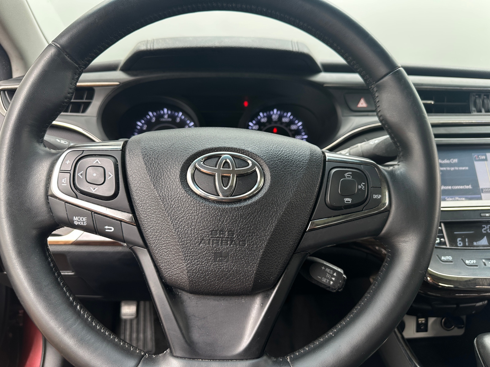 Thumbnail: 2015 Toyota Avalon - 5