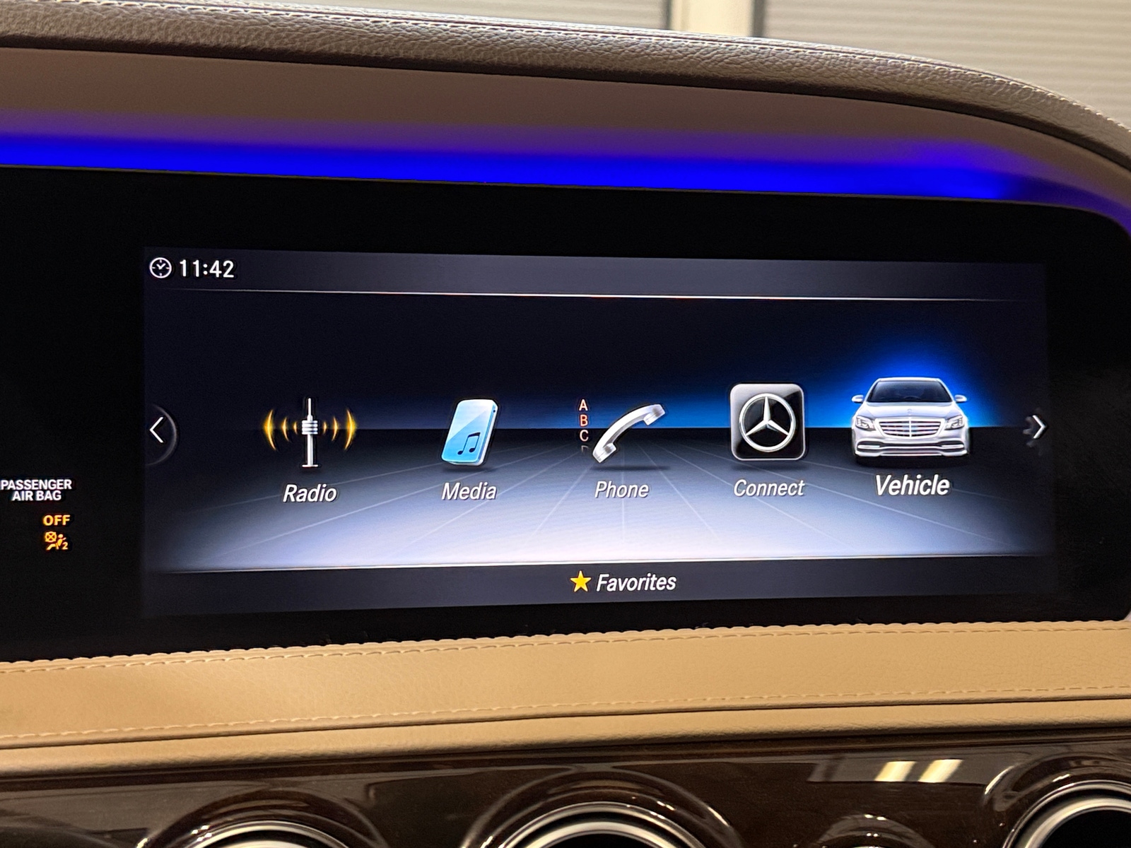 Thumbnail: 2019 Mercedes-Benz S-Class - 3