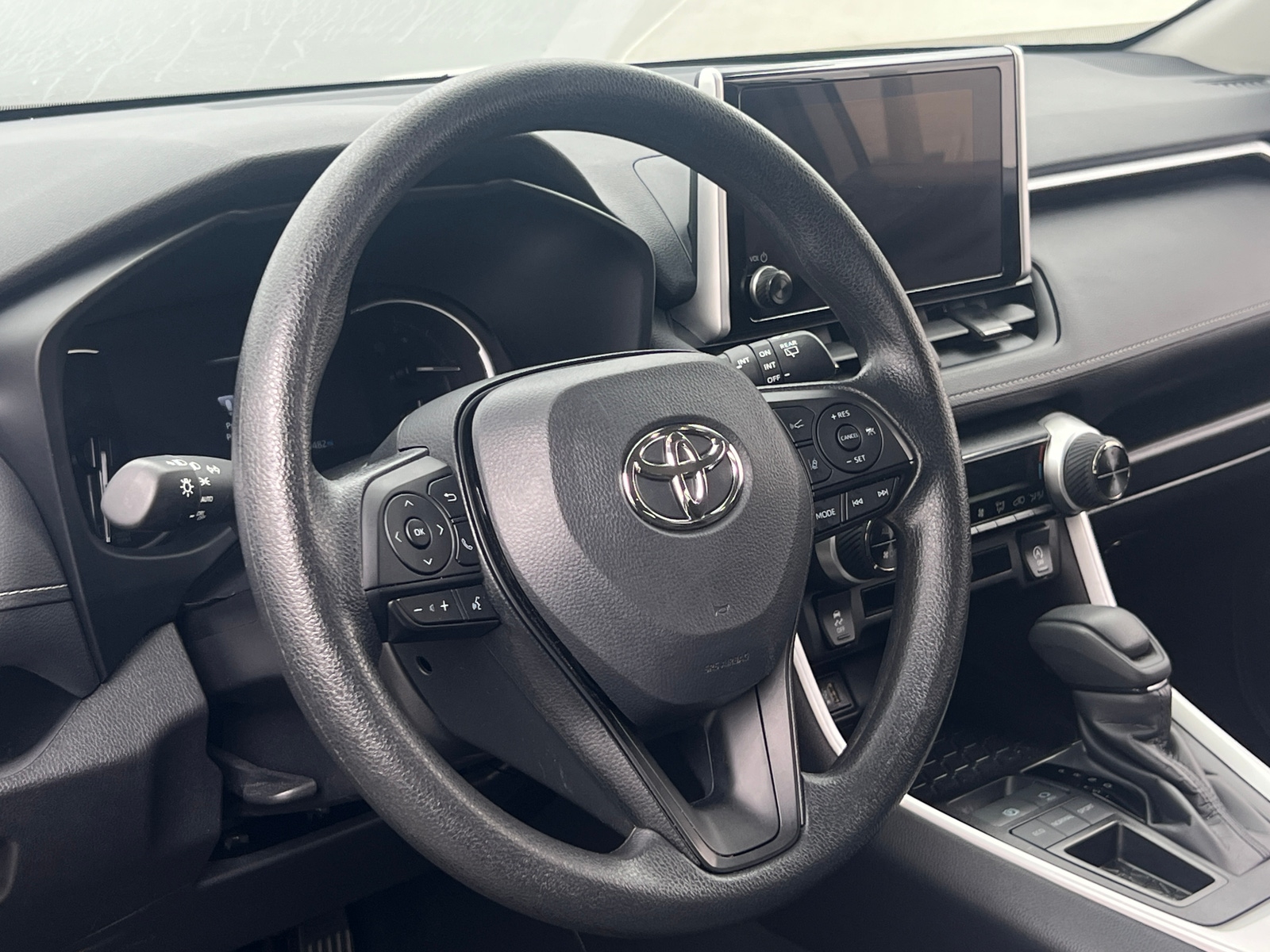 Thumbnail: 2025 Toyota RAV4 - 5